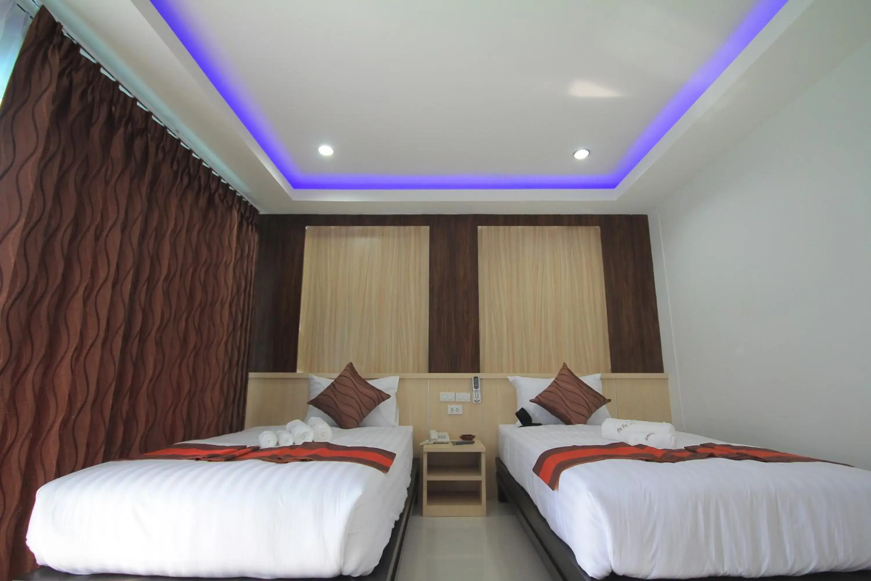 Photo of the whole room, Bed in Lanta Fevrier Resort