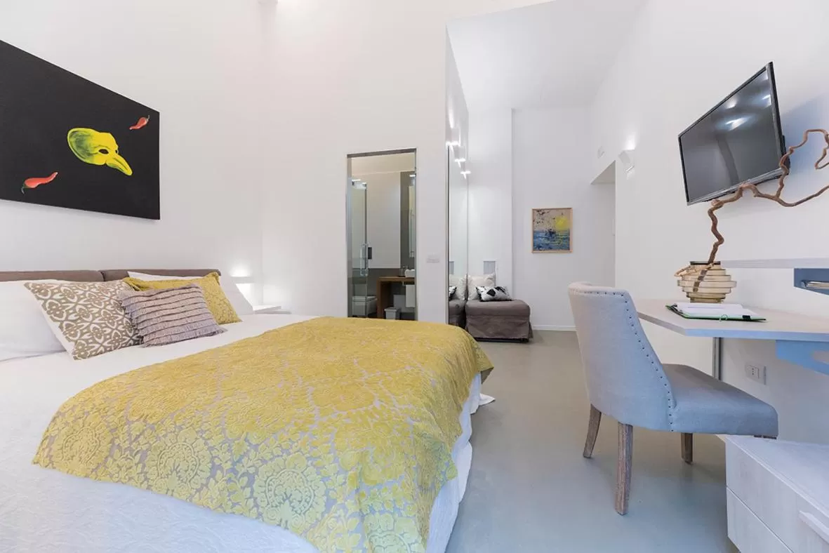 Bed in A Misura Duomo Rooms & Apartment - LS Accommodations