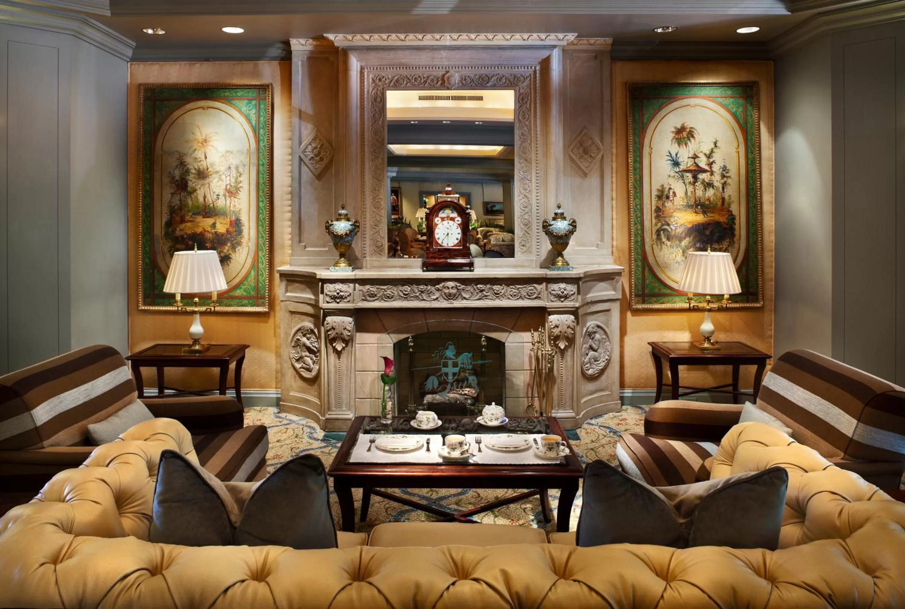 Restaurant/places to eat in The Windsor Court