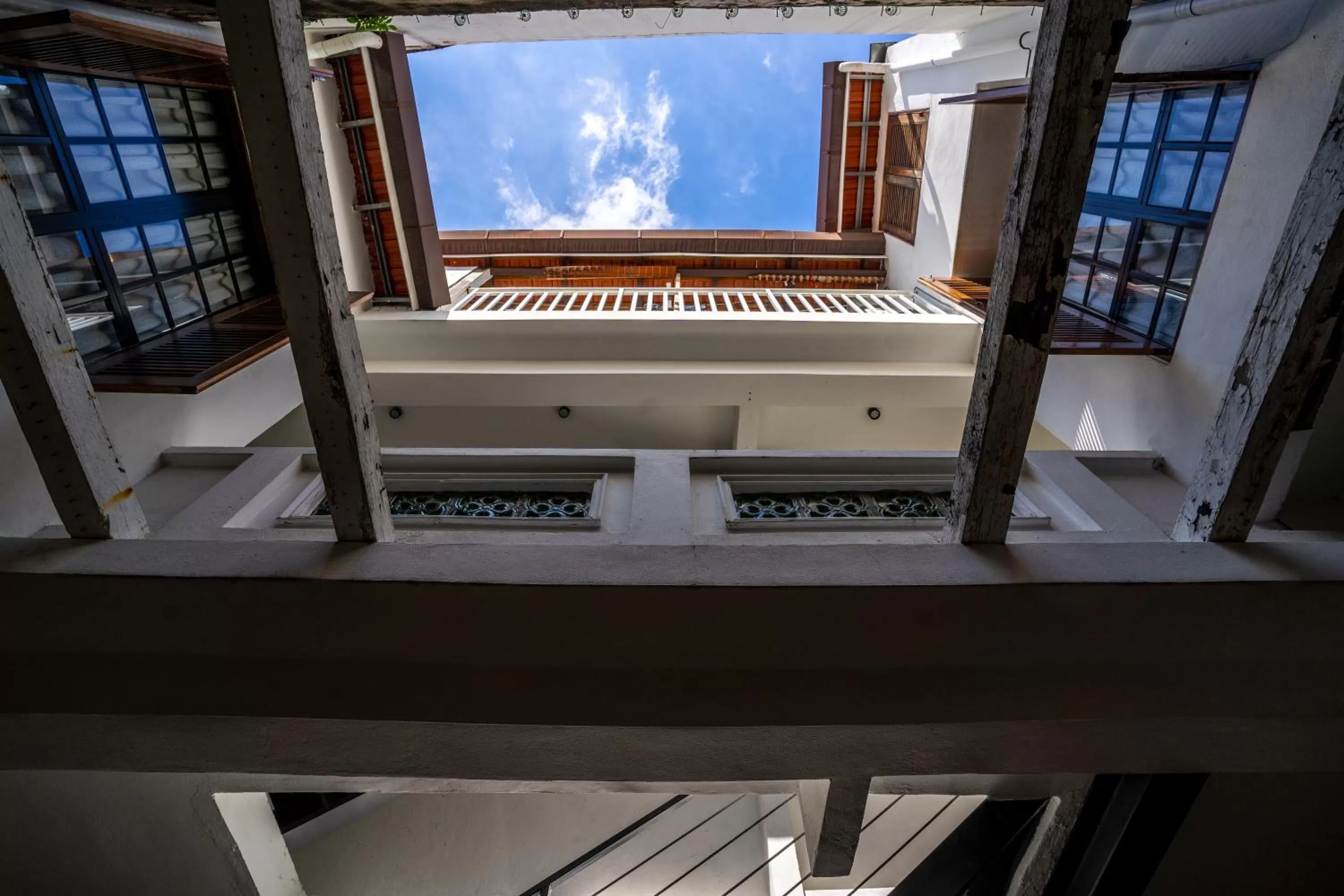 Patio in RARE Heritage House