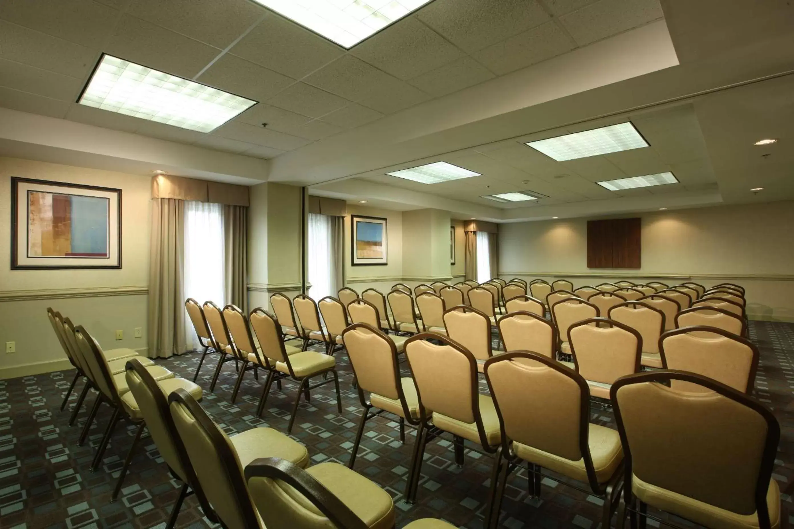 Meeting/conference room in Hampton Inn Pennsville