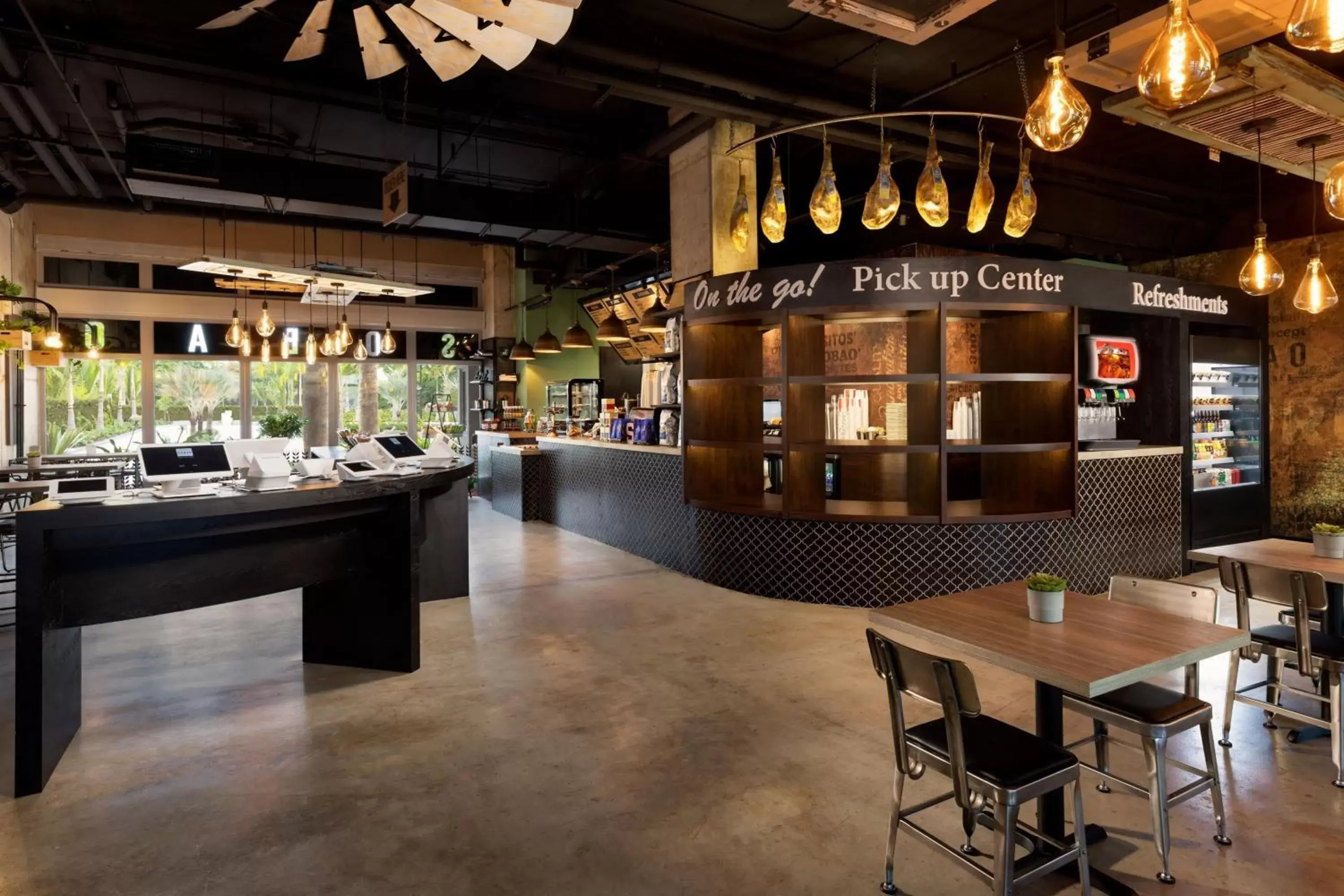 Restaurant/places to eat, Lounge/Bar in Residence Inn by Marriott San Juan Isla Verde
