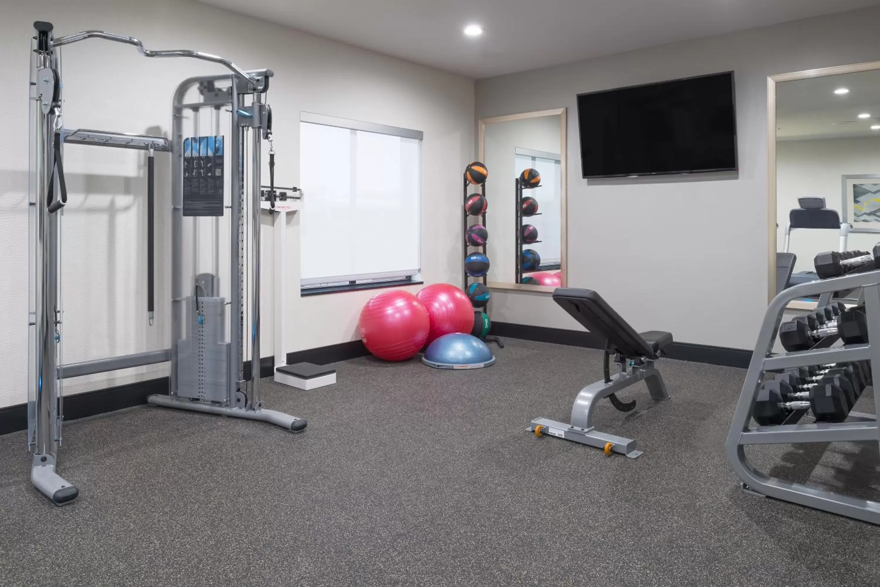 Fitness centre/facilities, Fitness Center/Facilities in Holiday Inn Express and Suites Norman, an IHG Hotel