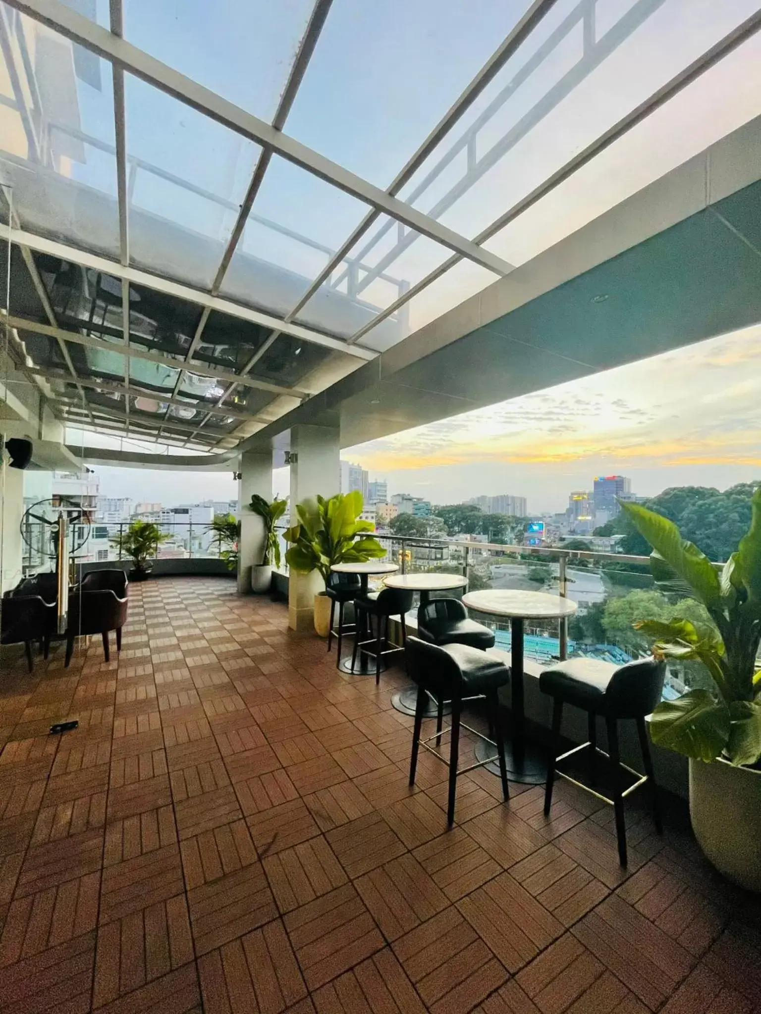 Balcony/Terrace, Restaurant/Places to Eat in Homestead Parkview