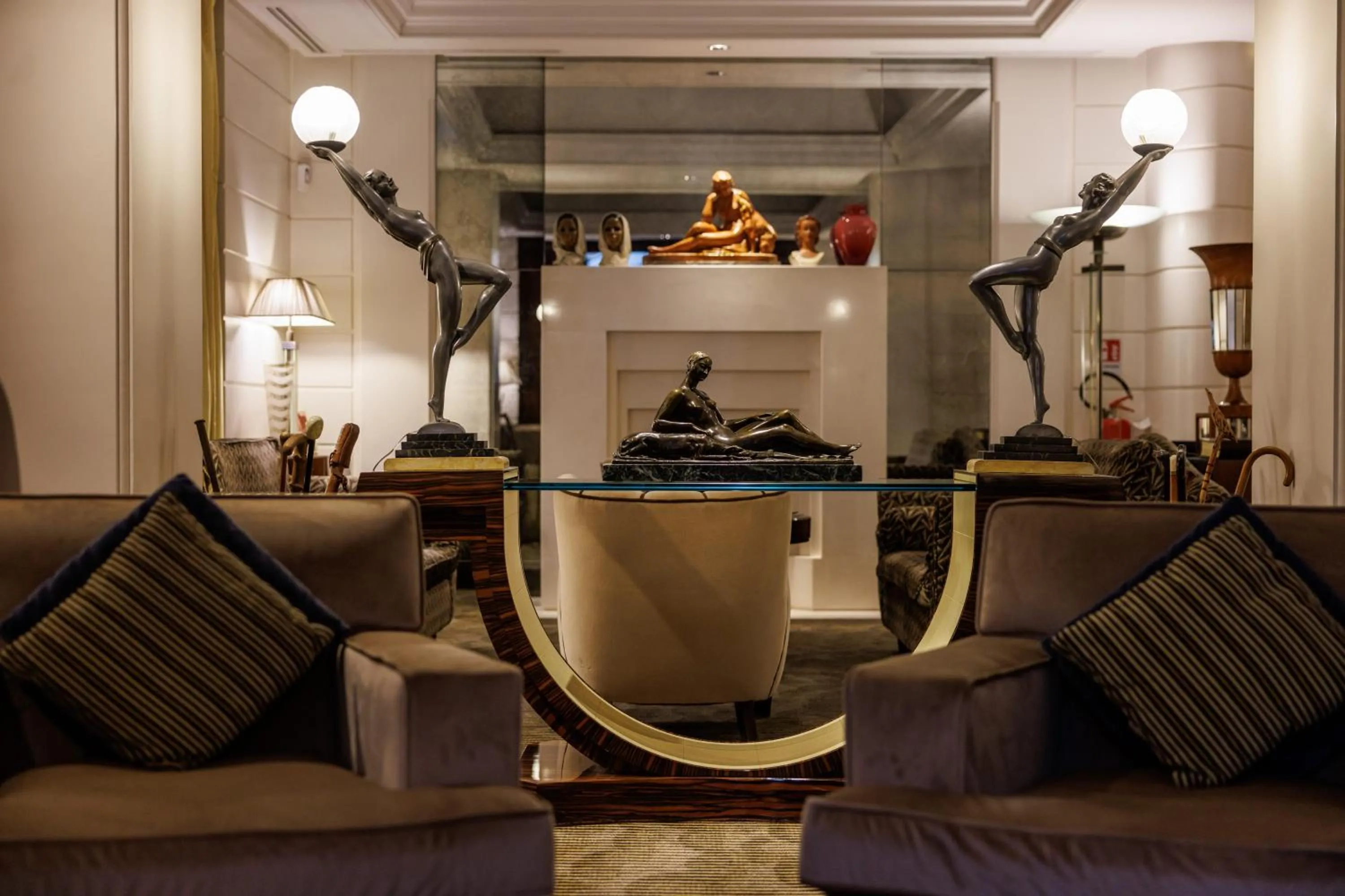 Property building in Hotel Lord Byron - Small Luxury Hotels of the World