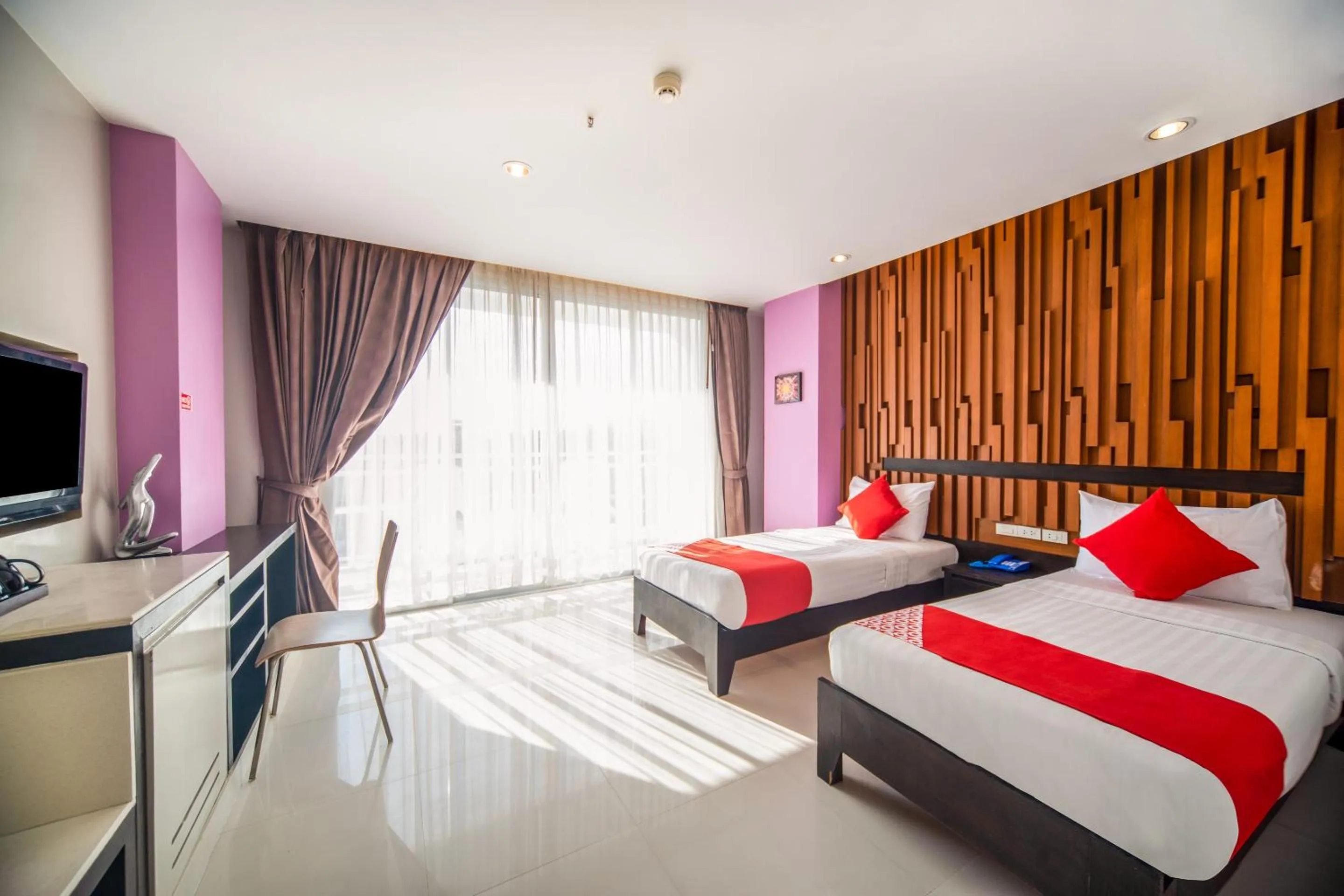 Bedroom in I Dee Hotel Patong
