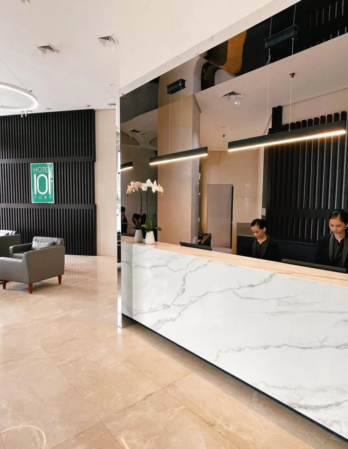 Lobby or reception in Hotel101 - Fort