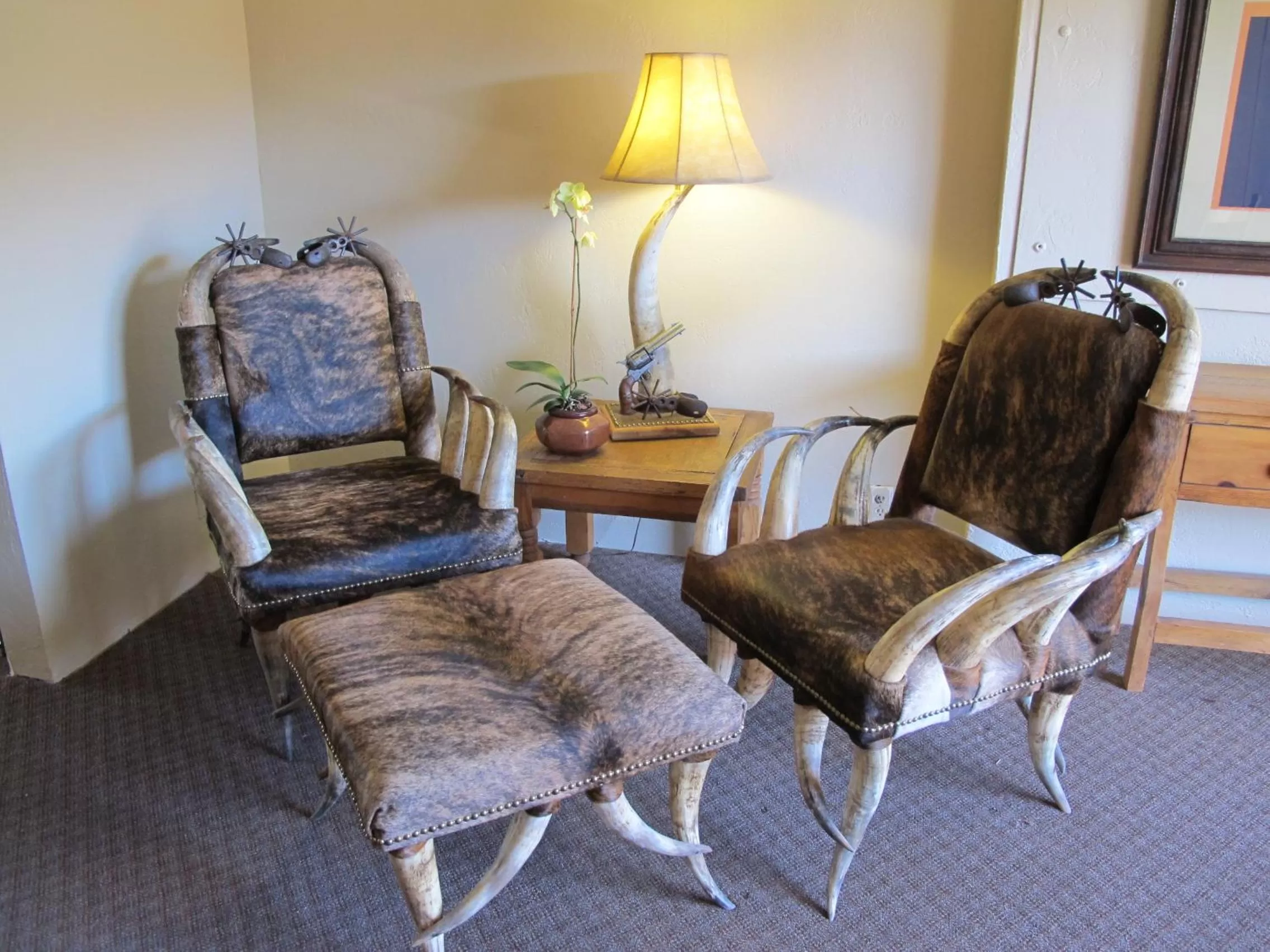 Seating Area in Stage Stop Inn