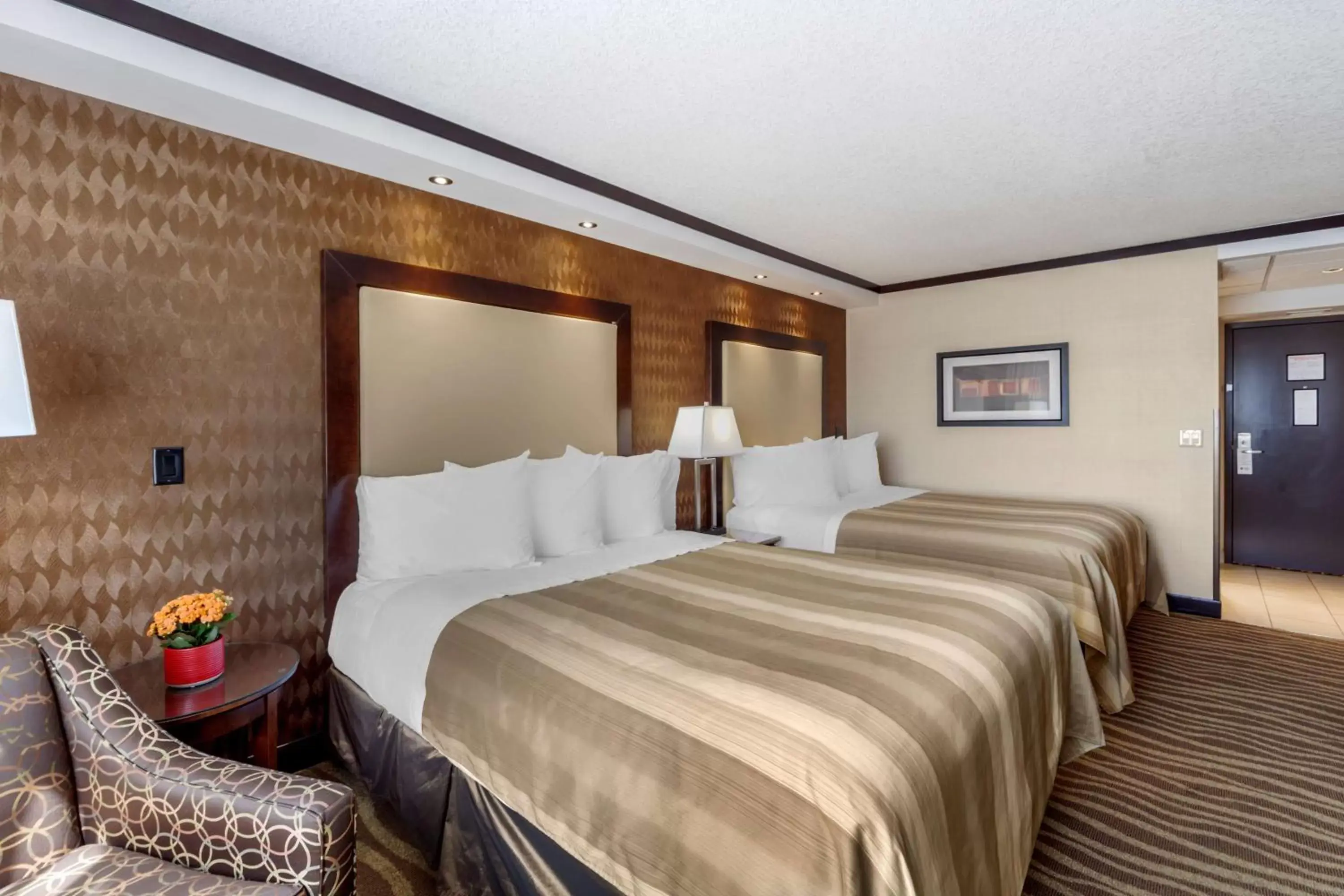 Bedroom, Bed in Best Western Plus Edmonton Airport Hotel