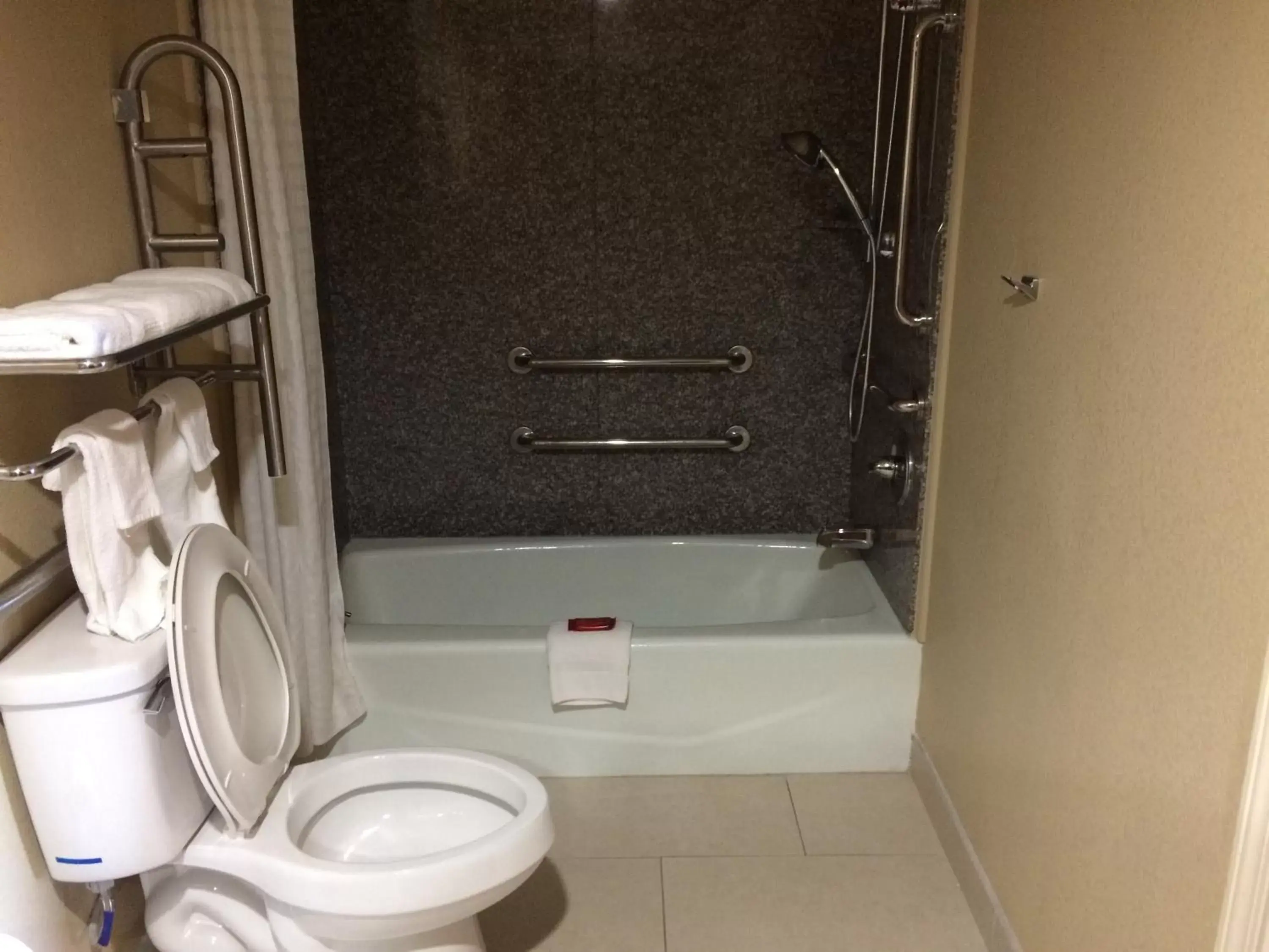 Bathroom in SureStay Hotel by Best Western Tupelo North