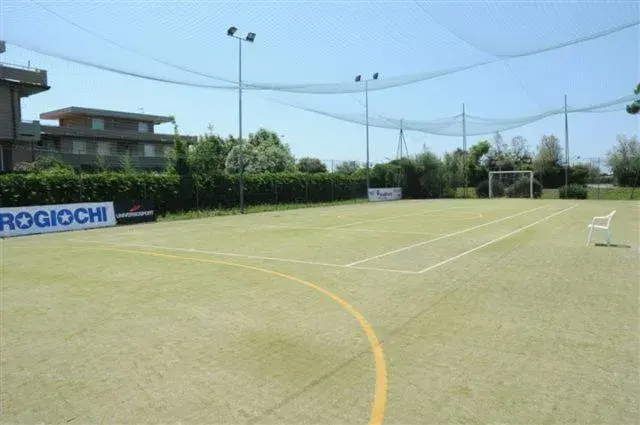 Fitness centre/facilities, Tennis/Squash in Hotel Villa Undulna - Terme della Versilia