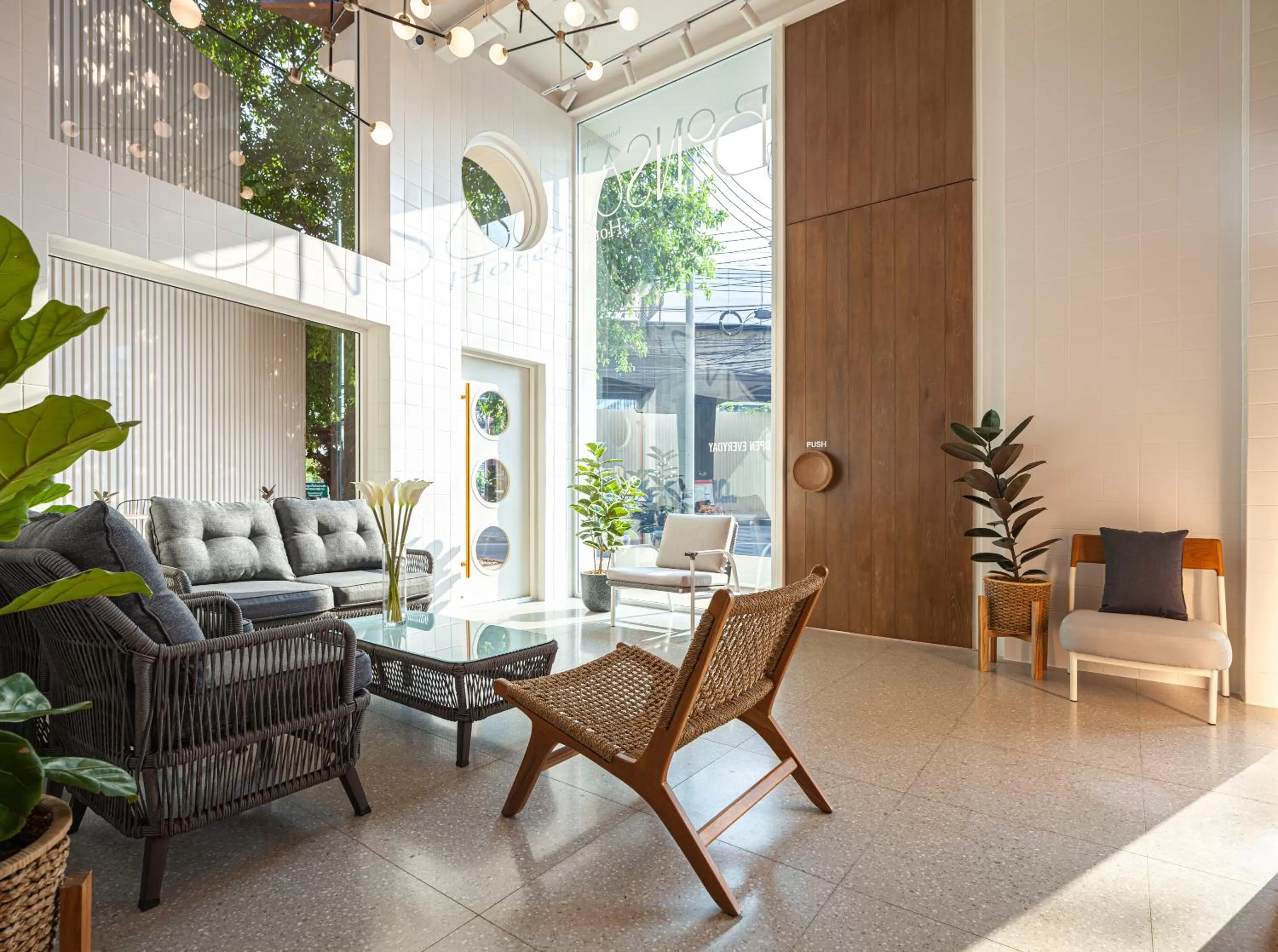 Lobby or reception in Bonsai Hotel Bangkok