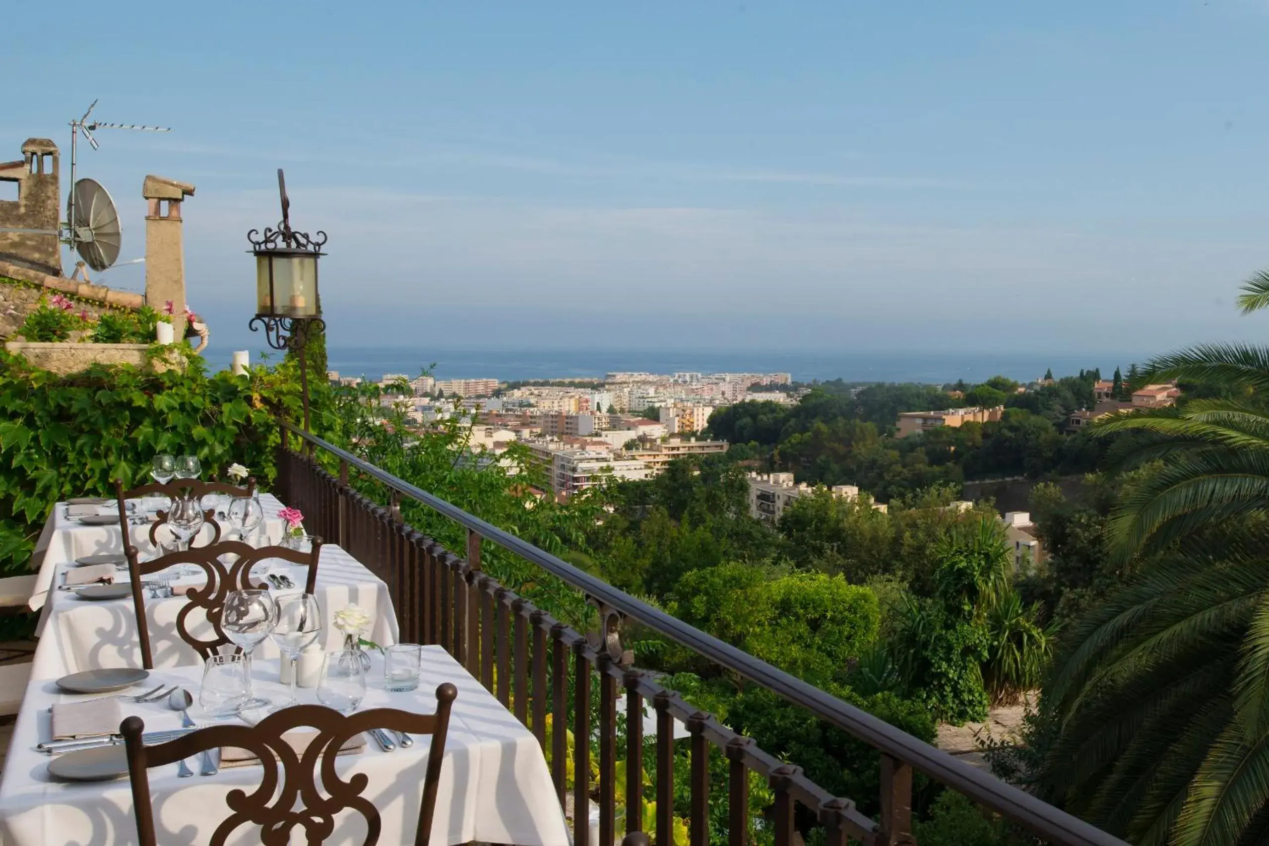 View (from property/room) in Château Le Cagnard