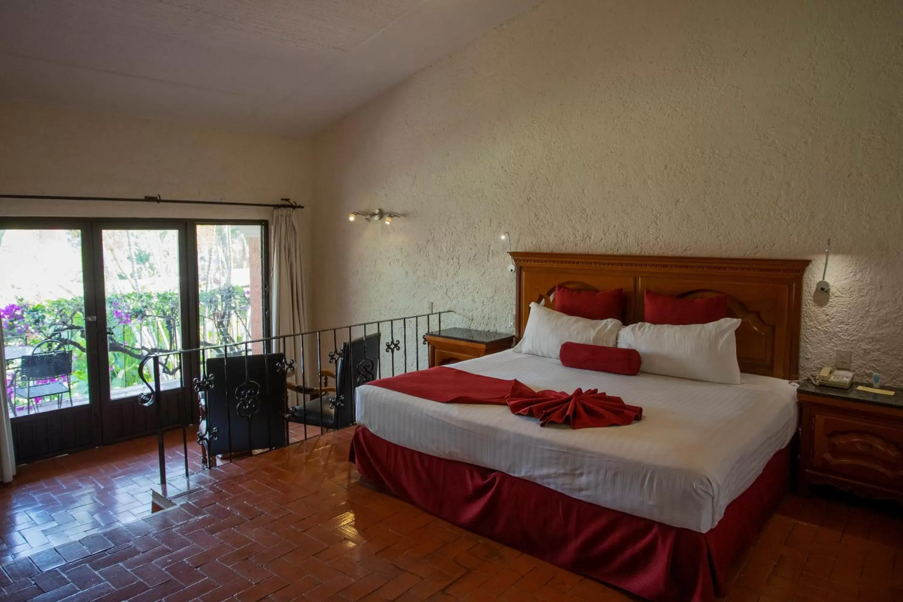 Bed in Hosteria Las Quintas Hotel & Spa