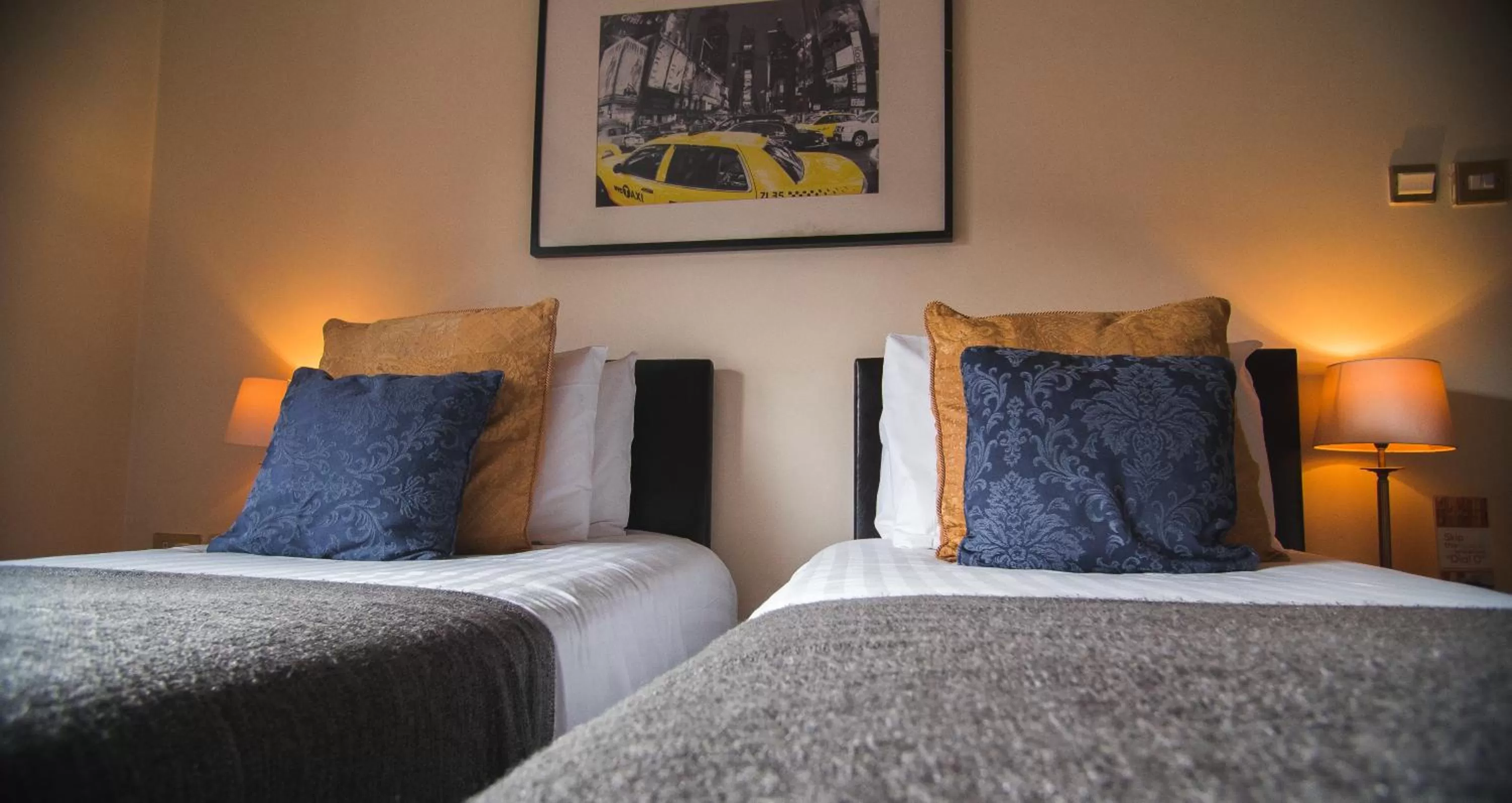 Bed in Dublin Citi Hotel of Temple Bar