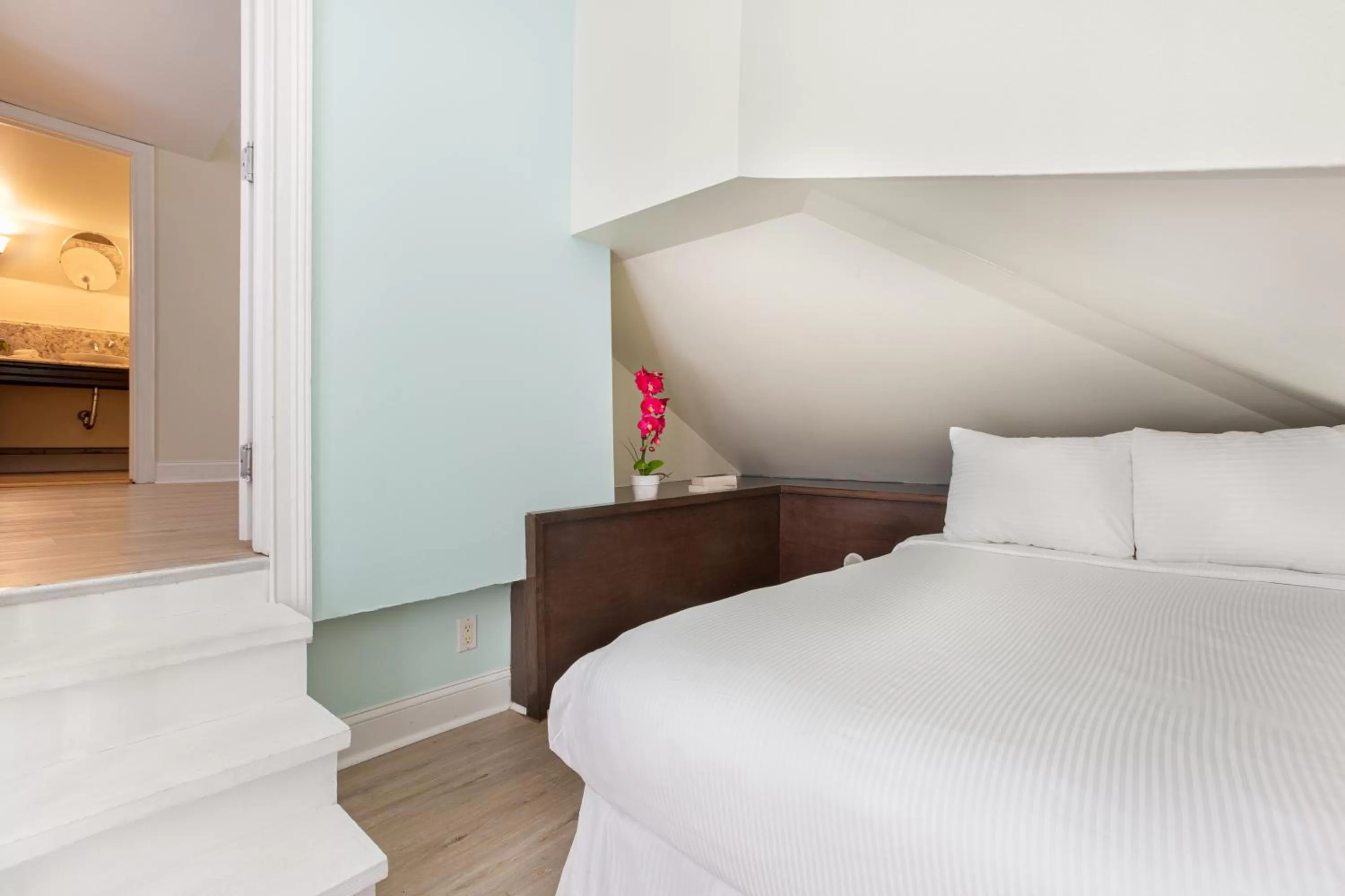 Bed in Nyah - Adult Exclusive