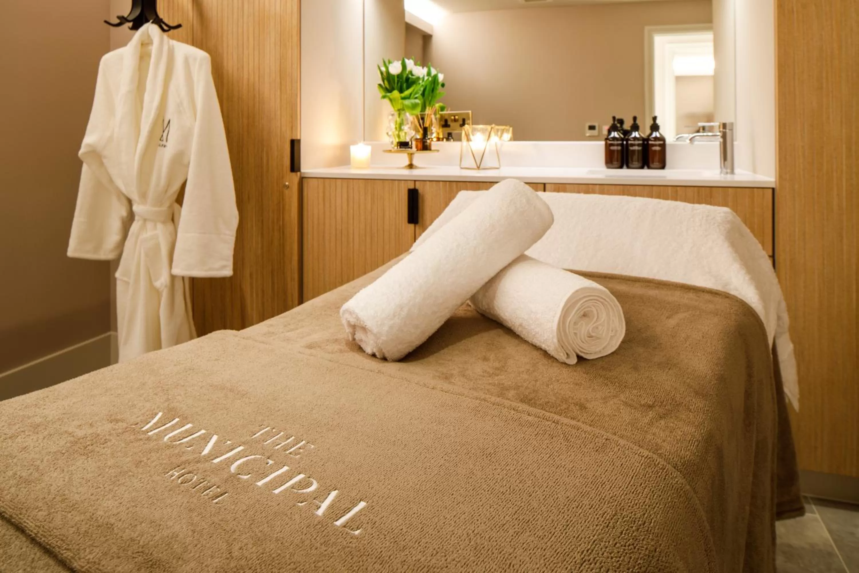 Spa and wellness centre/facilities, Bed in The Municipal Hotel Liverpool - MGallery