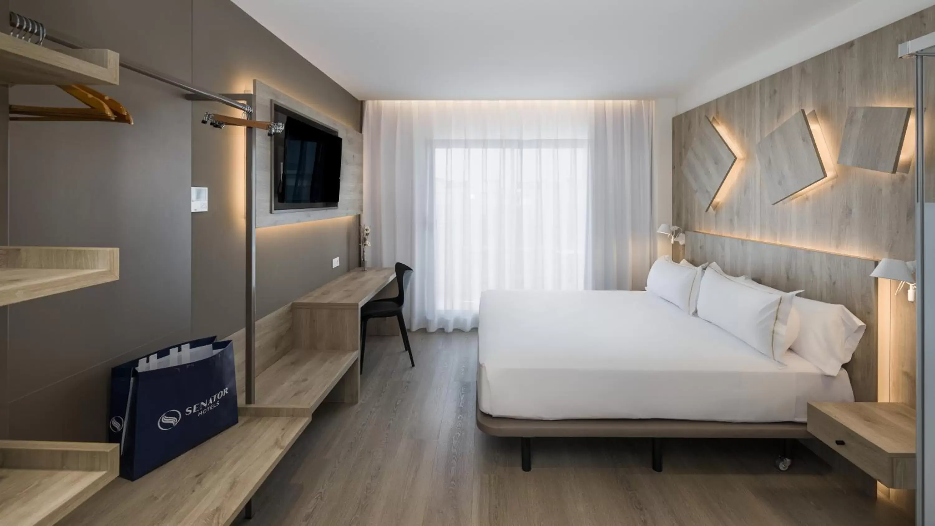 Balcony/Terrace, Bed in Senator Gandia Balcony/Terrace, Bed in Senator Gandia