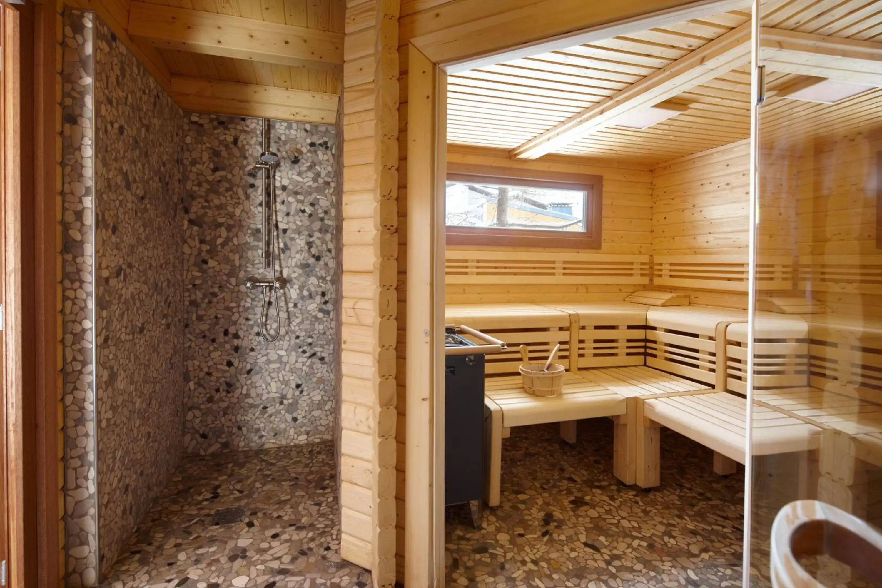 Spa and wellness centre/facilities in Chalet Mounier