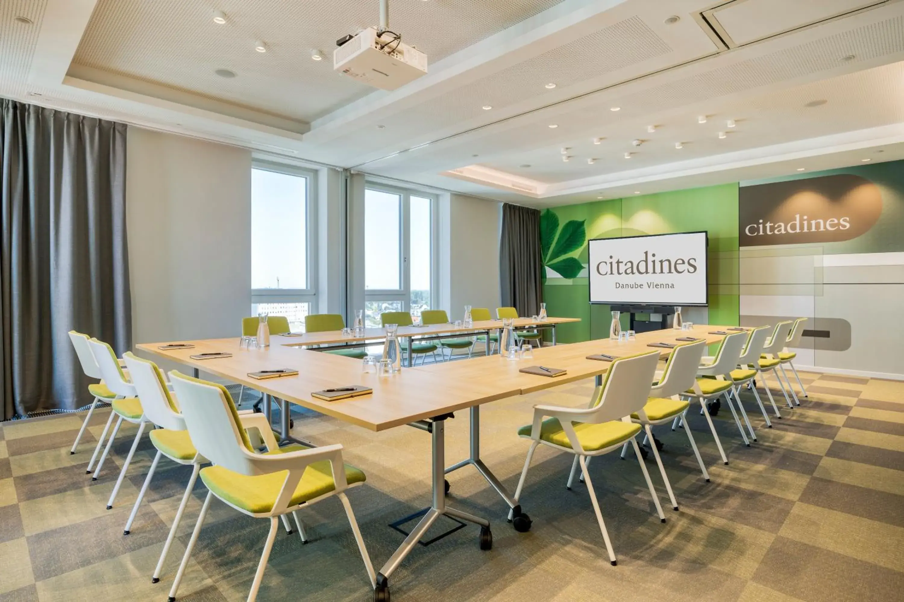 Meeting/conference room in Citadines Danube Vienna