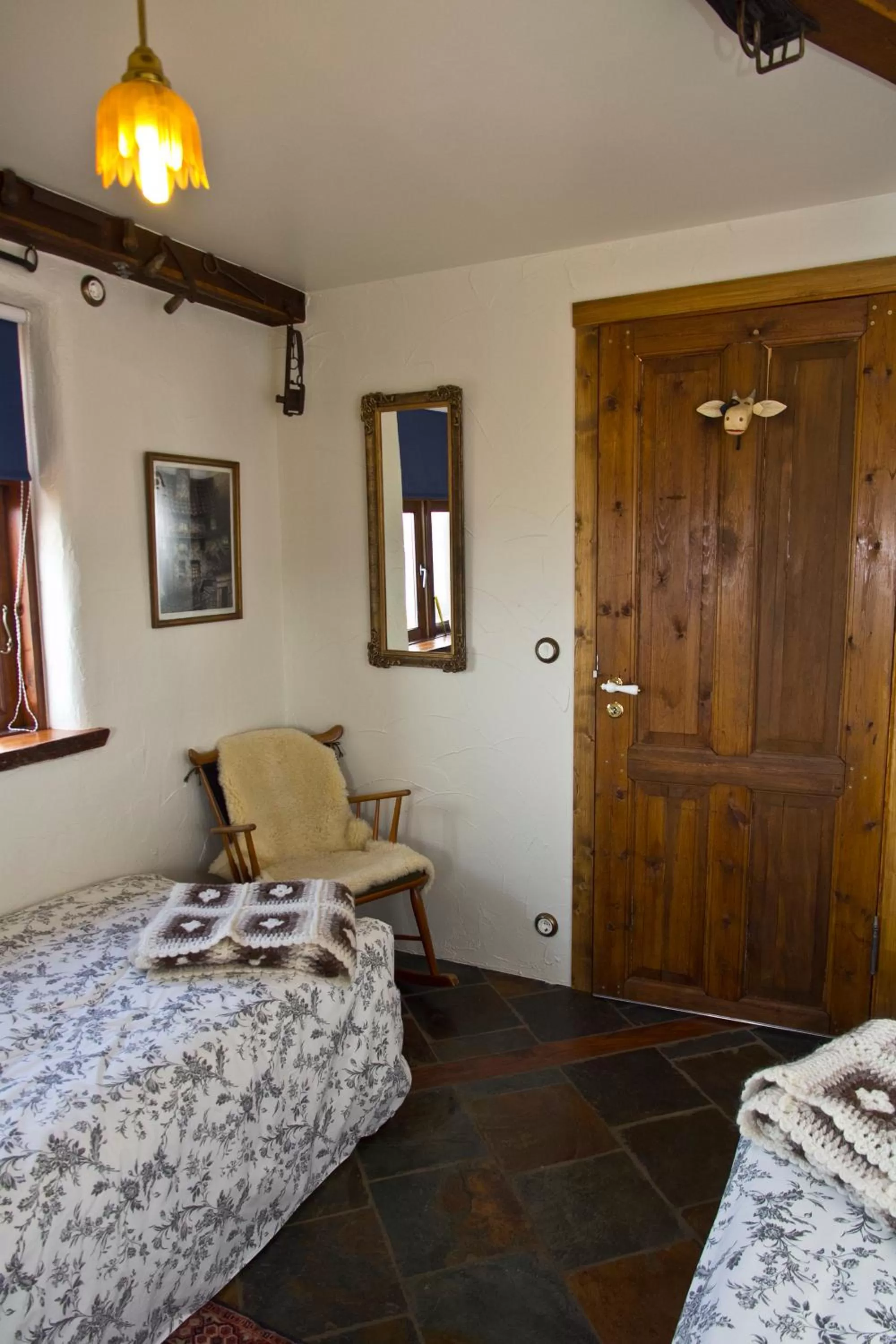 Bedroom, Bed in Raven's Bed