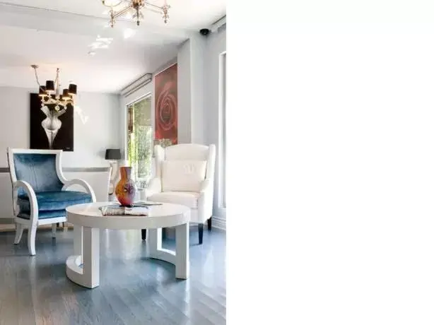 Lobby or reception in L.A. Sky Boutique Hotel Lobby or reception in L.A. Sky Boutique Hotel