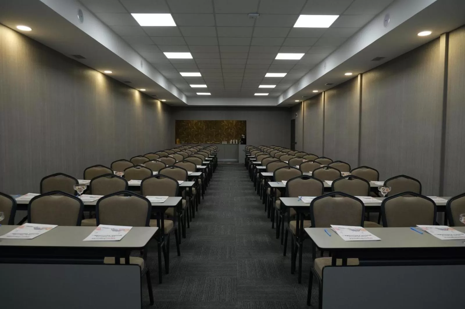 Meeting/conference room in Uçar Royal Hotel ve Konferans Salonu