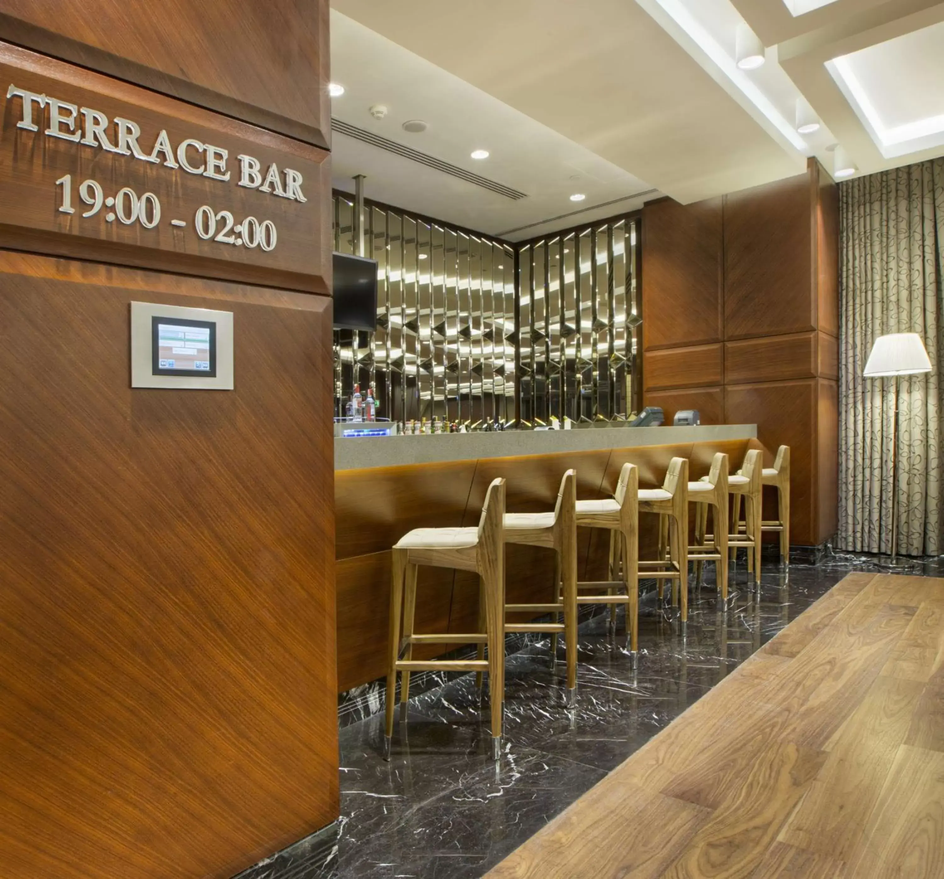 Lounge or bar in DoubleTree by Hilton Istanbul-Avcilar