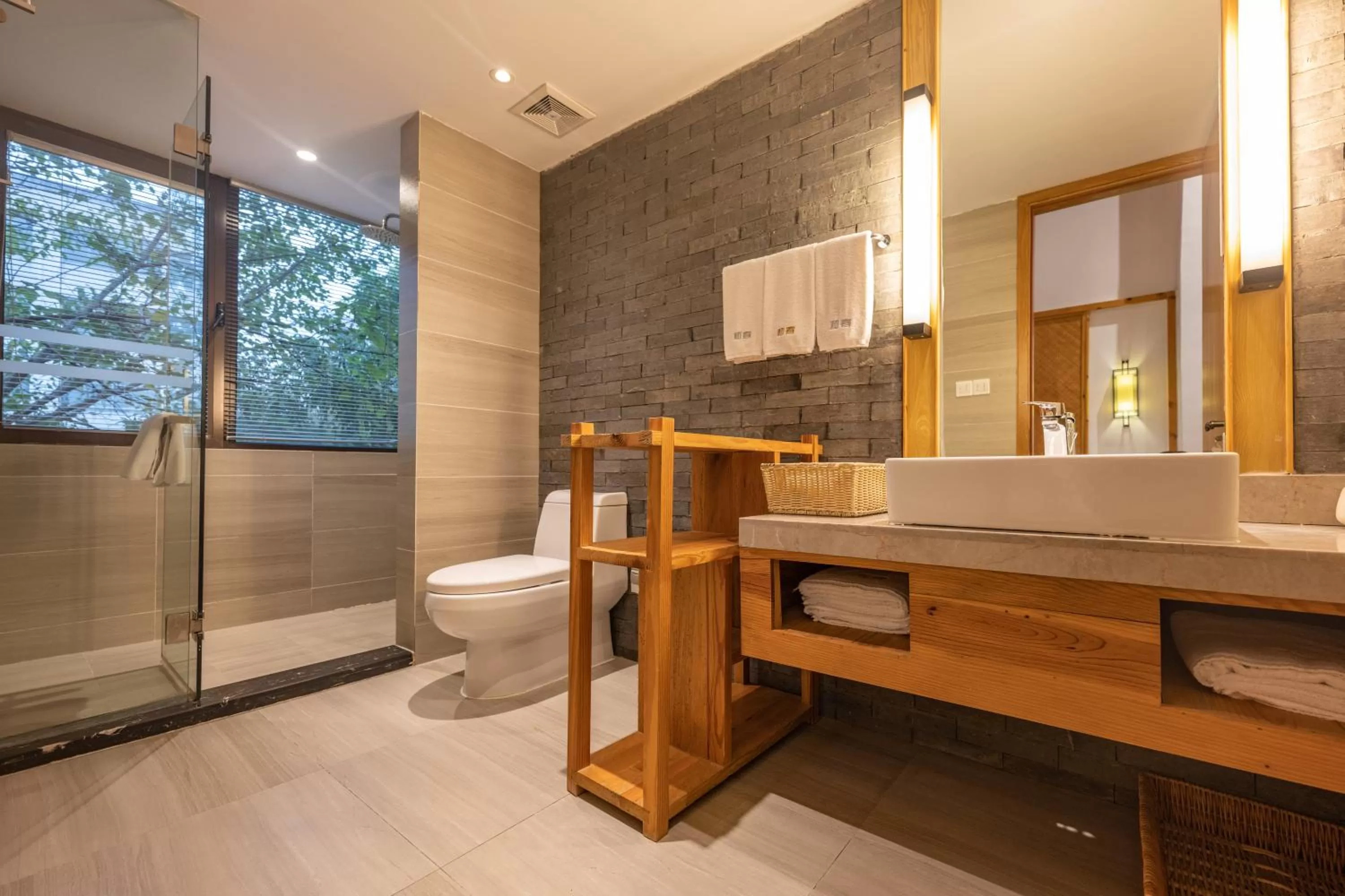 Shower, Bathroom in Mild Spring Boutique Hotel