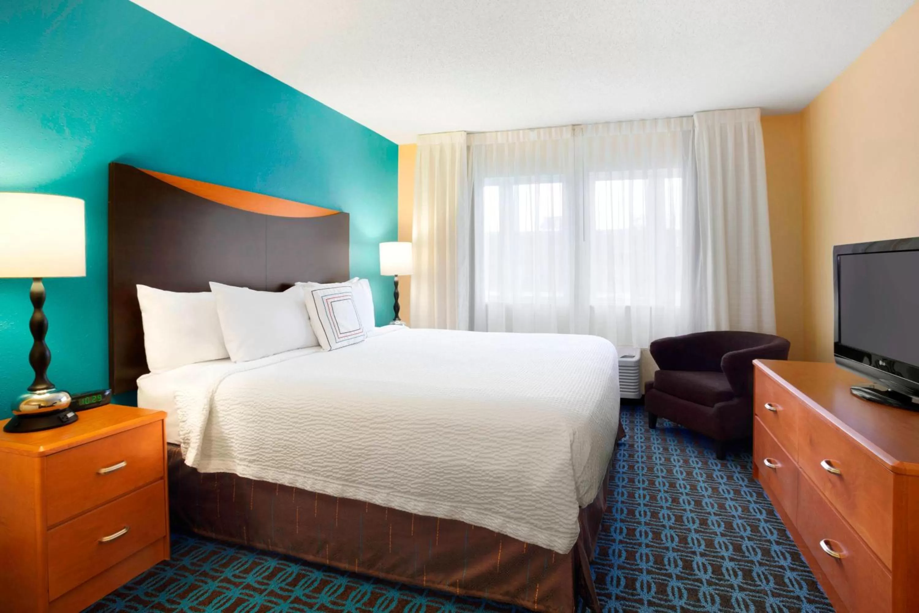 Bedroom, Bed in Fairfield Inn by Marriott Dubuque