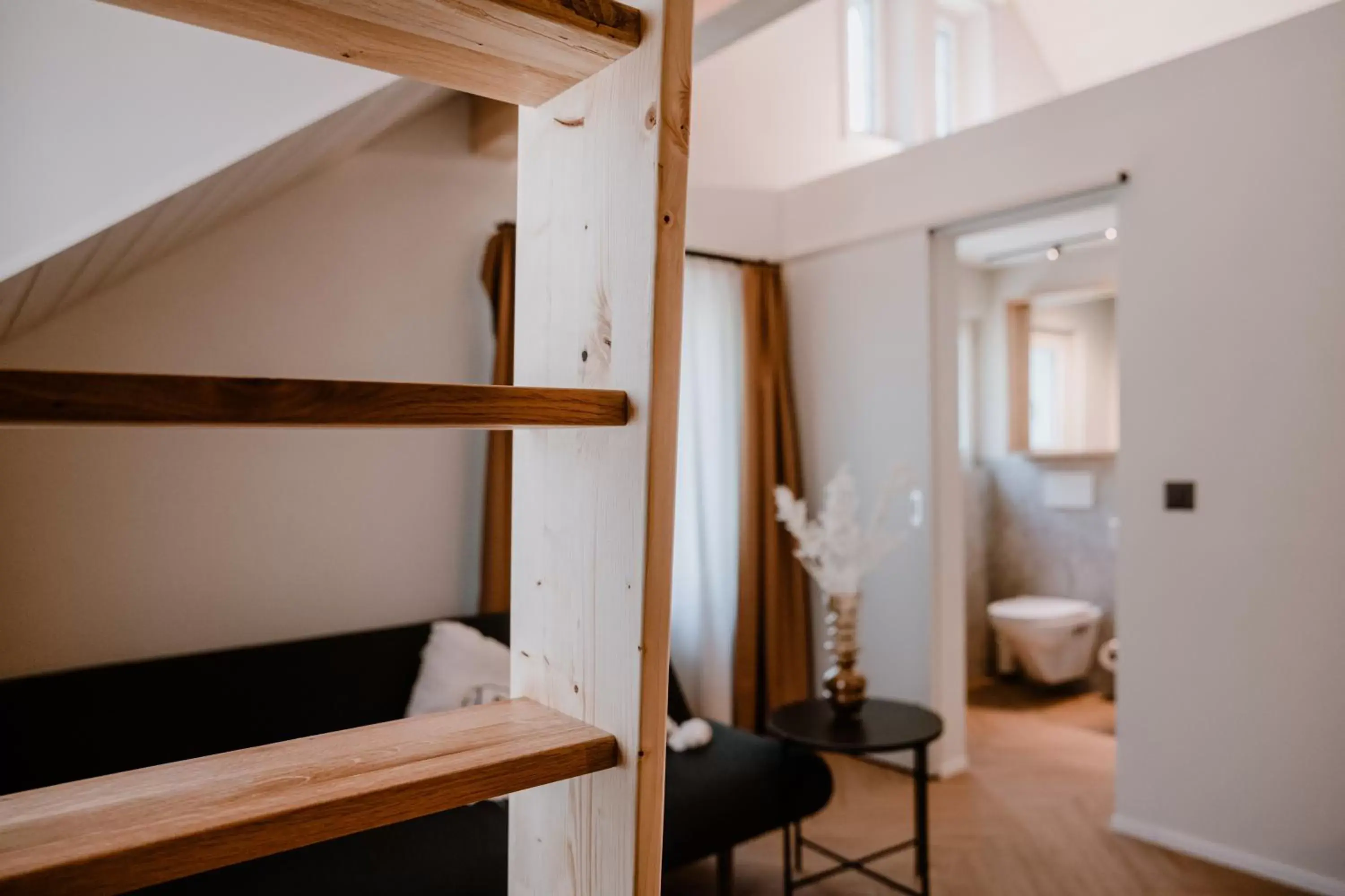 Toilet, Bunk Bed in Hotel Müllers Self-Check-In