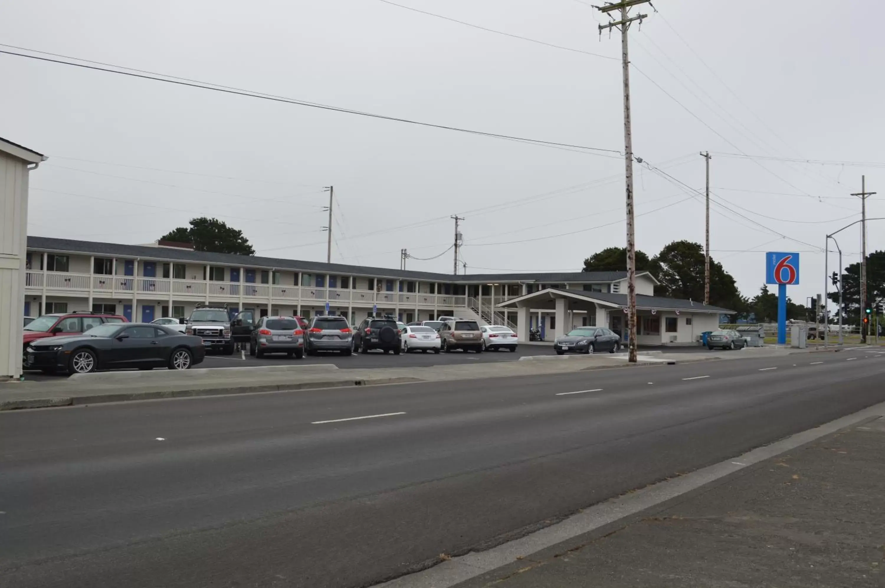 Facade/entrance in Motel 6-Crescent City, CA