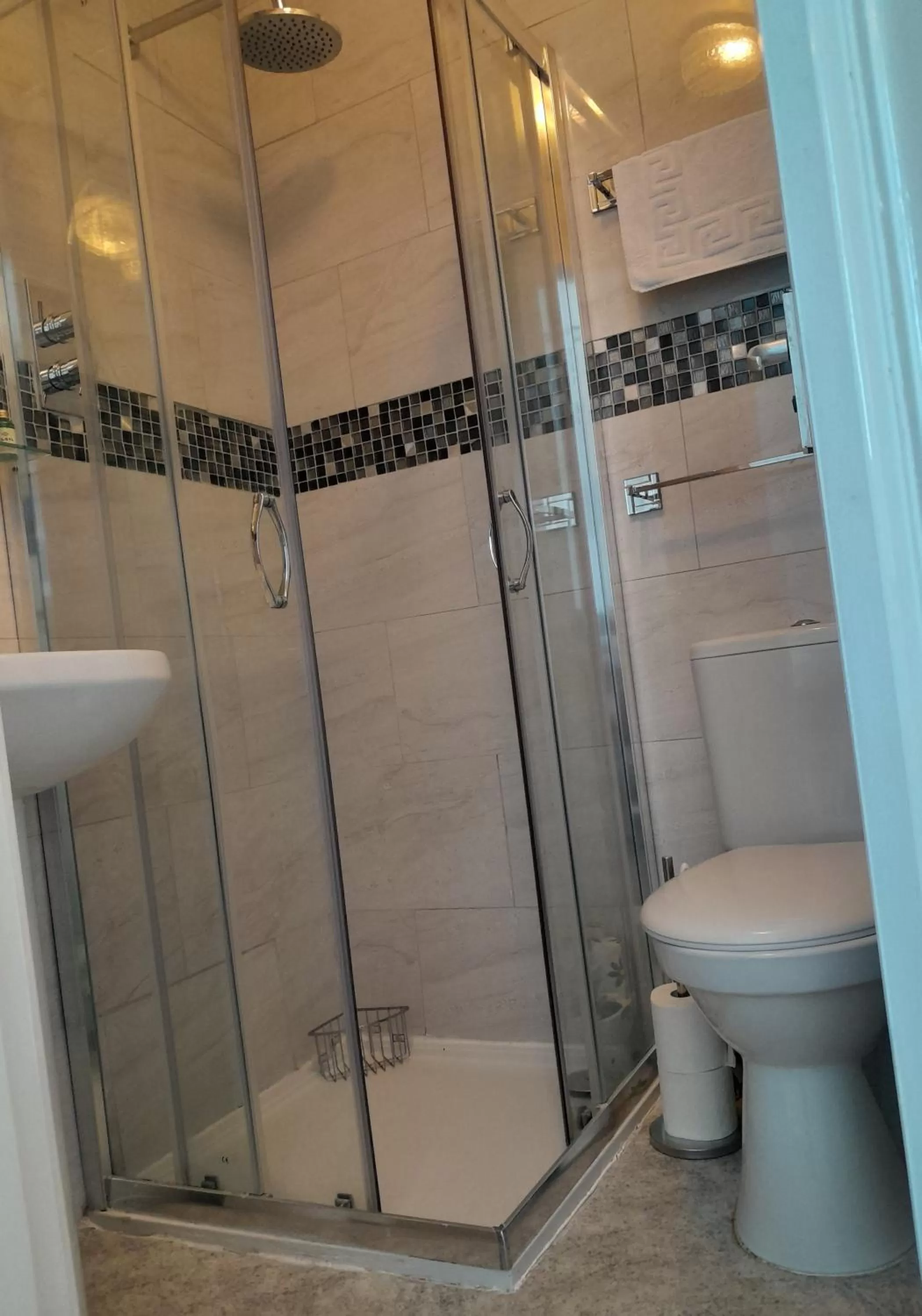 Bathroom in Legends Hotel