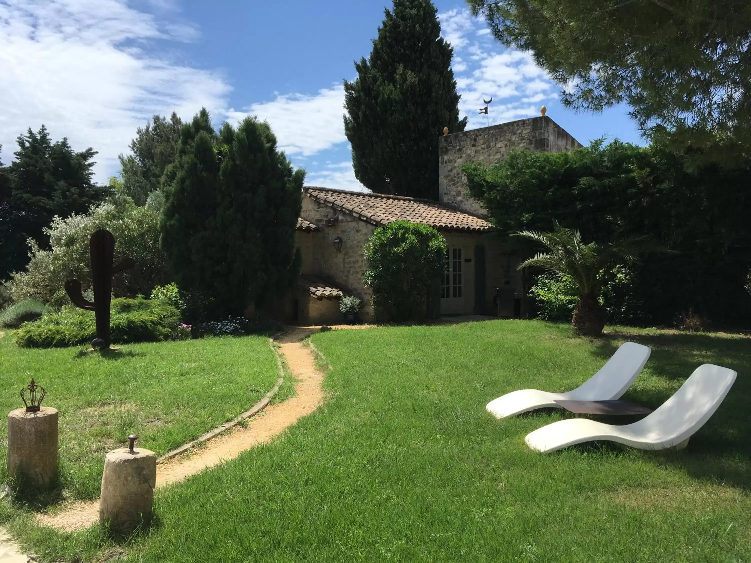 Photo of the whole room, Garden in Mas Armelin