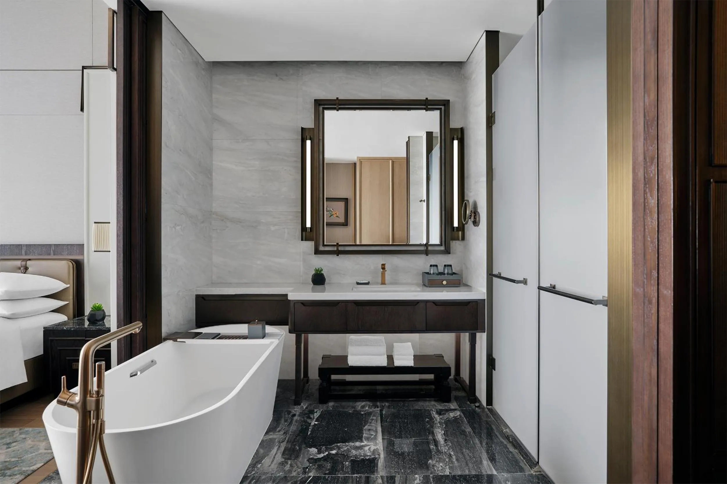 Toilet in Guangzhou Marriott Hotel Baiyun