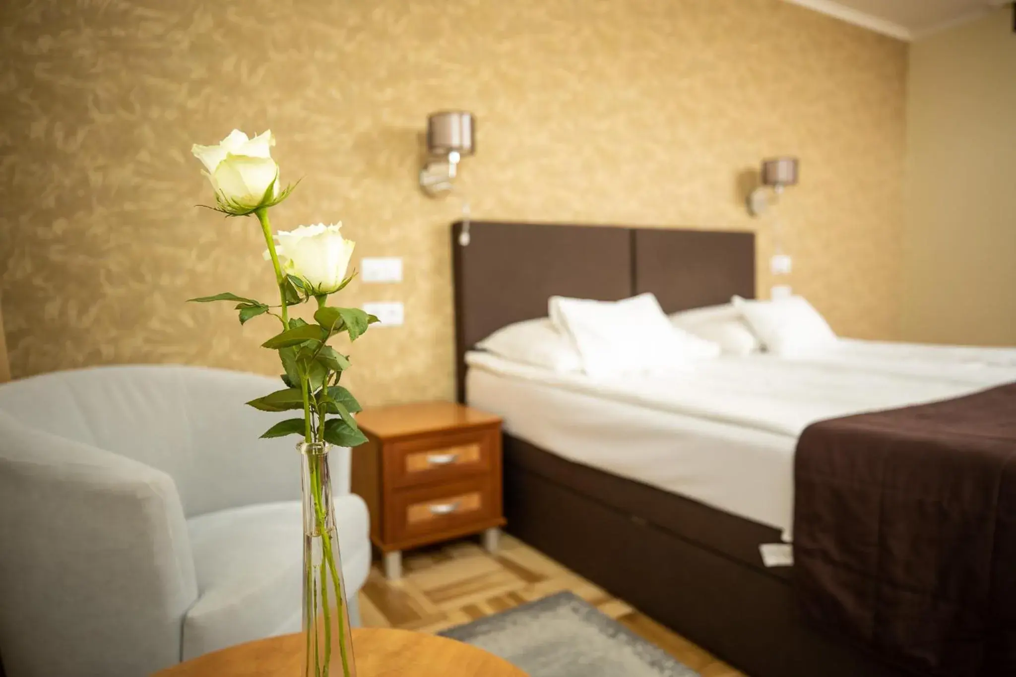 Bedroom, Bed in Dóm Hotel