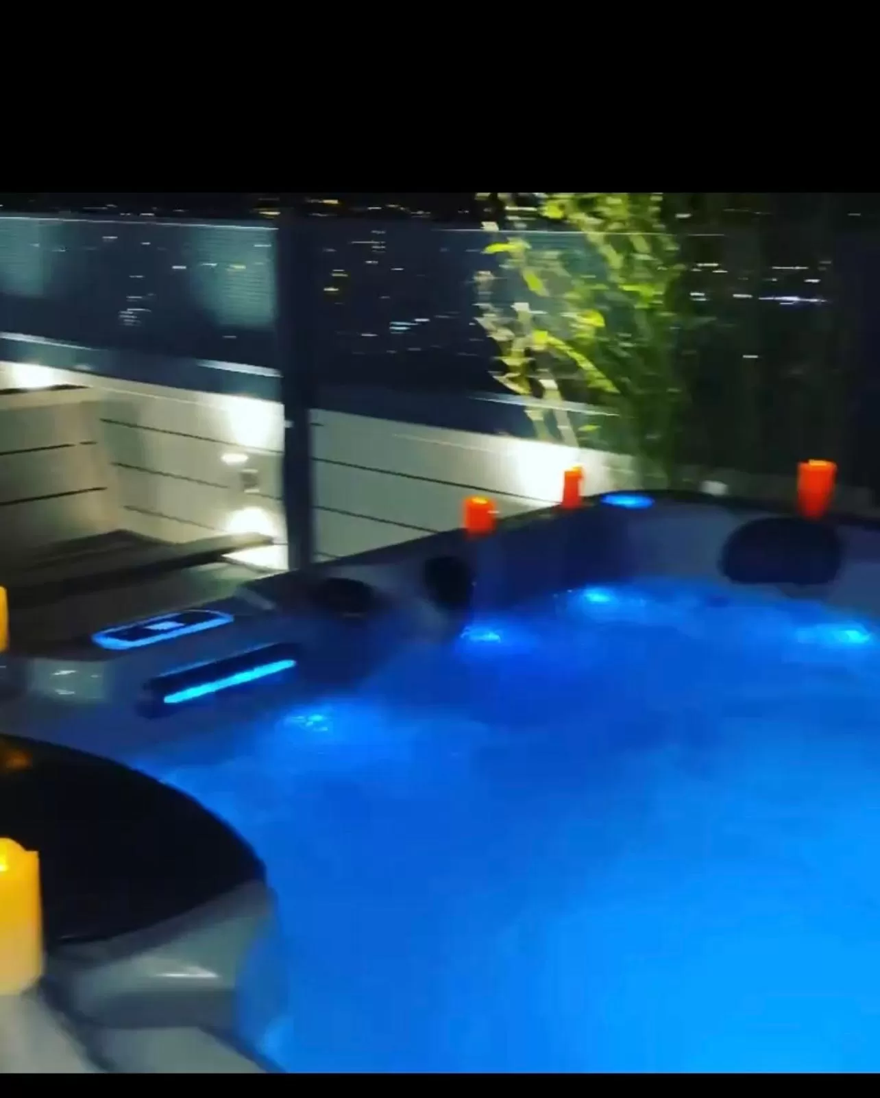 Swimming Pool in James Clow Bed & Breakfast