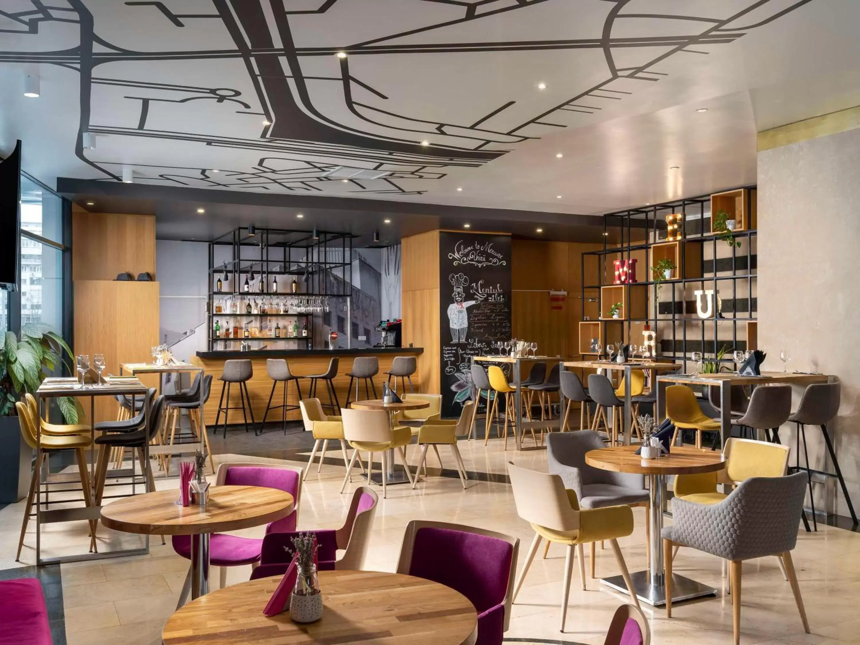 Property building in Mercure Bucharest Unirii Property building in Mercure Bucharest Unirii