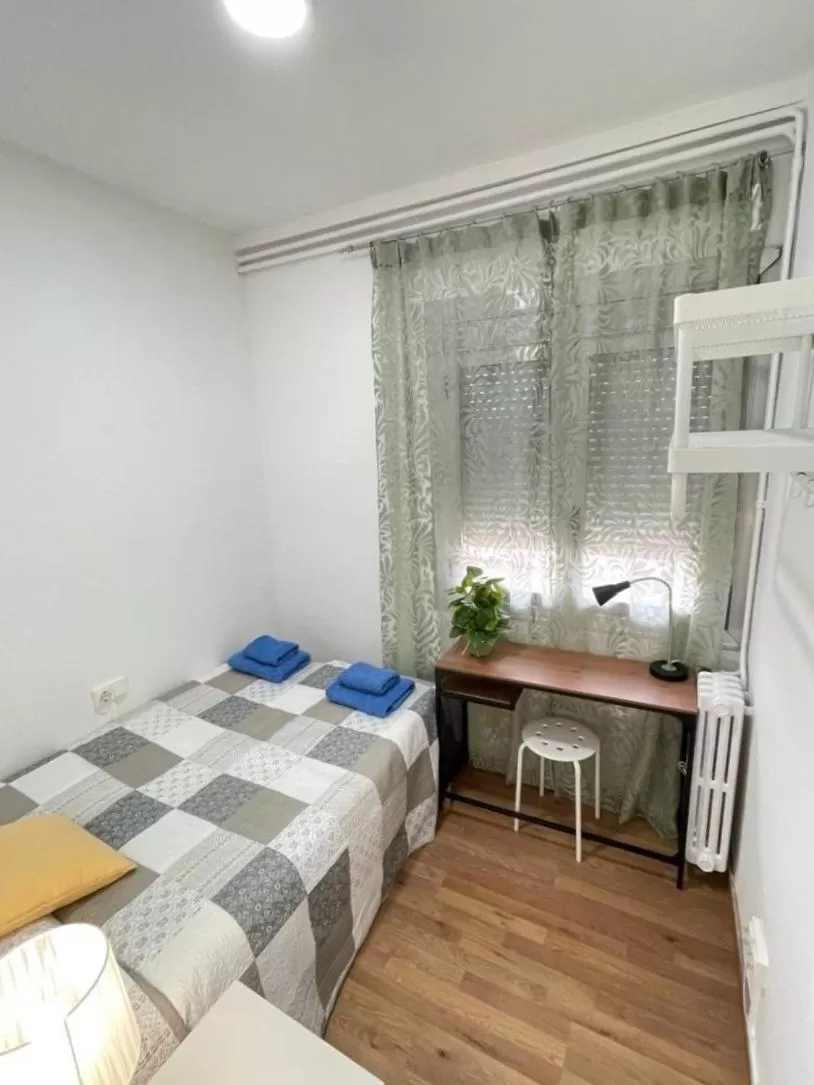 Bed in Habitaciones Rambla Catalunya