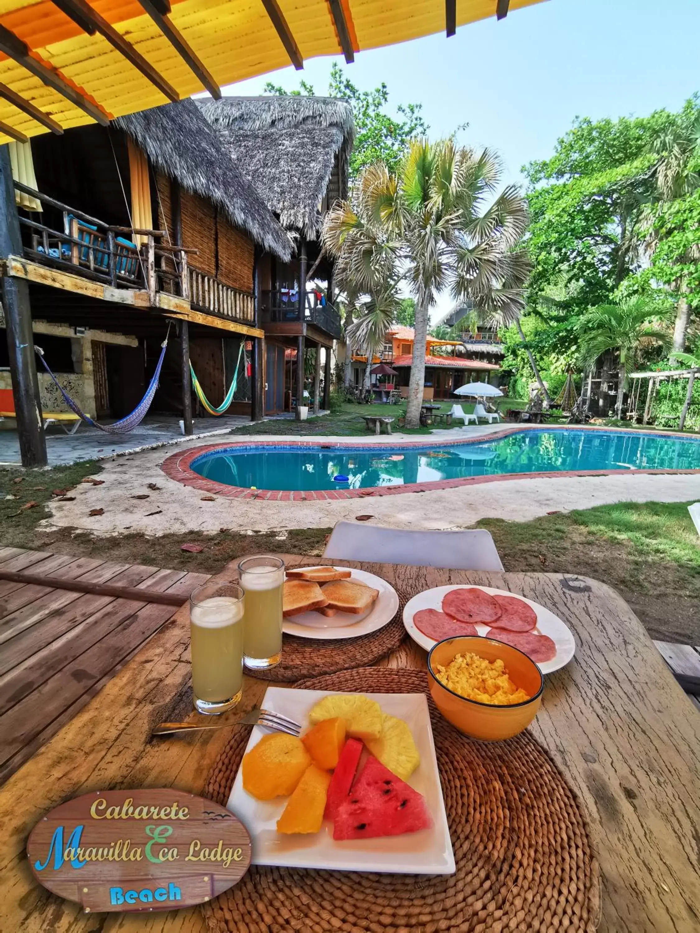 Restaurant/places to eat, Swimming Pool in Cabarete Maravilla Eco Lodge Boutique Beach Surf & Kite