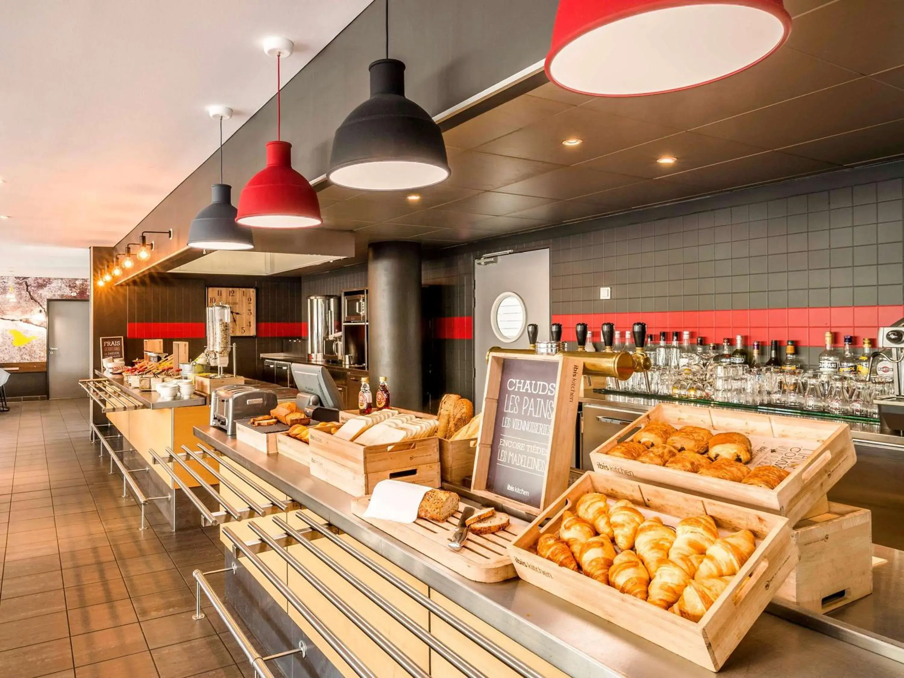 Restaurant/places to eat in ibis Marne La Vallée Val d'Europe Restaurant/places to eat in ibis Marne La Vallée Val d'Europe