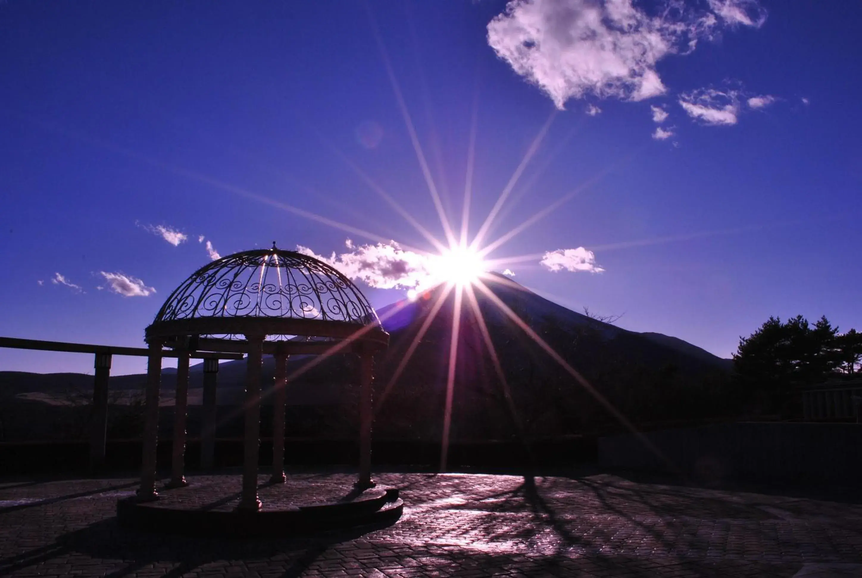 Garden, Sunrise/Sunset in Hotel Mt.Fuji