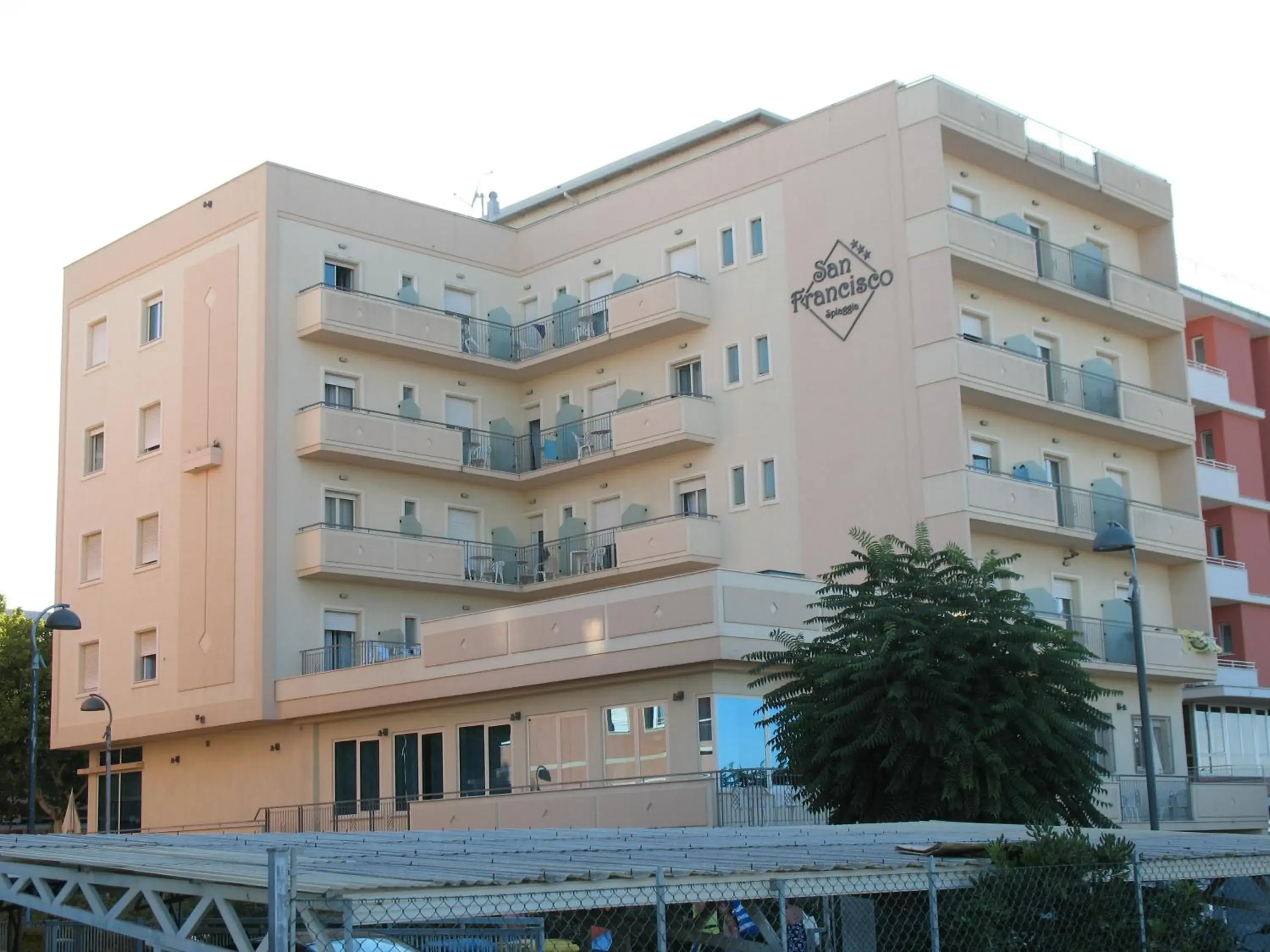 Facade/entrance, Property Building in Hotel San Francisco Spiaggia