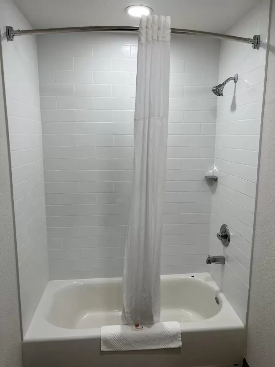 Bathroom in Comfort Suites Idaho Falls