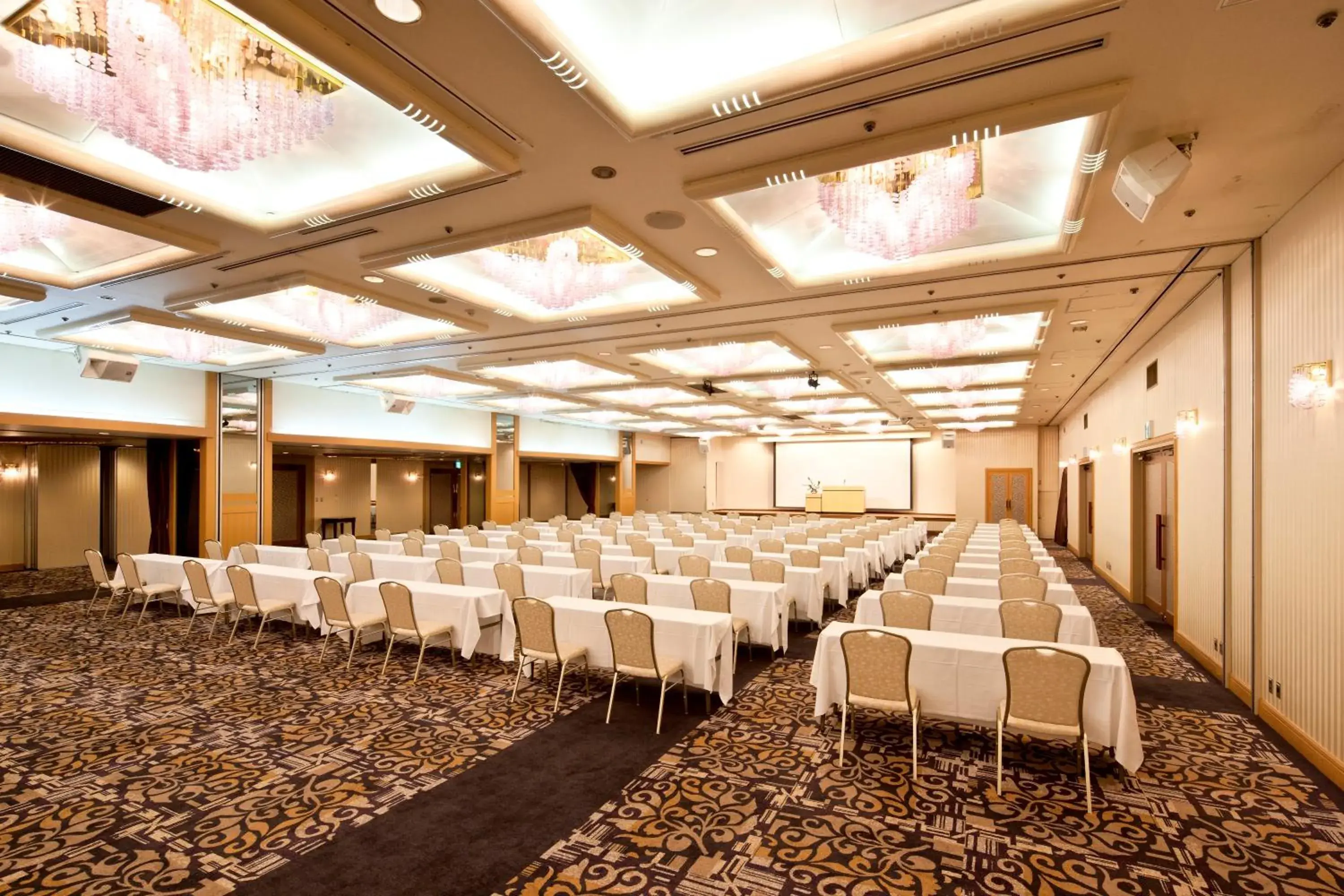 Banquet/Function facilities in Hotel Higashinihon Morioka