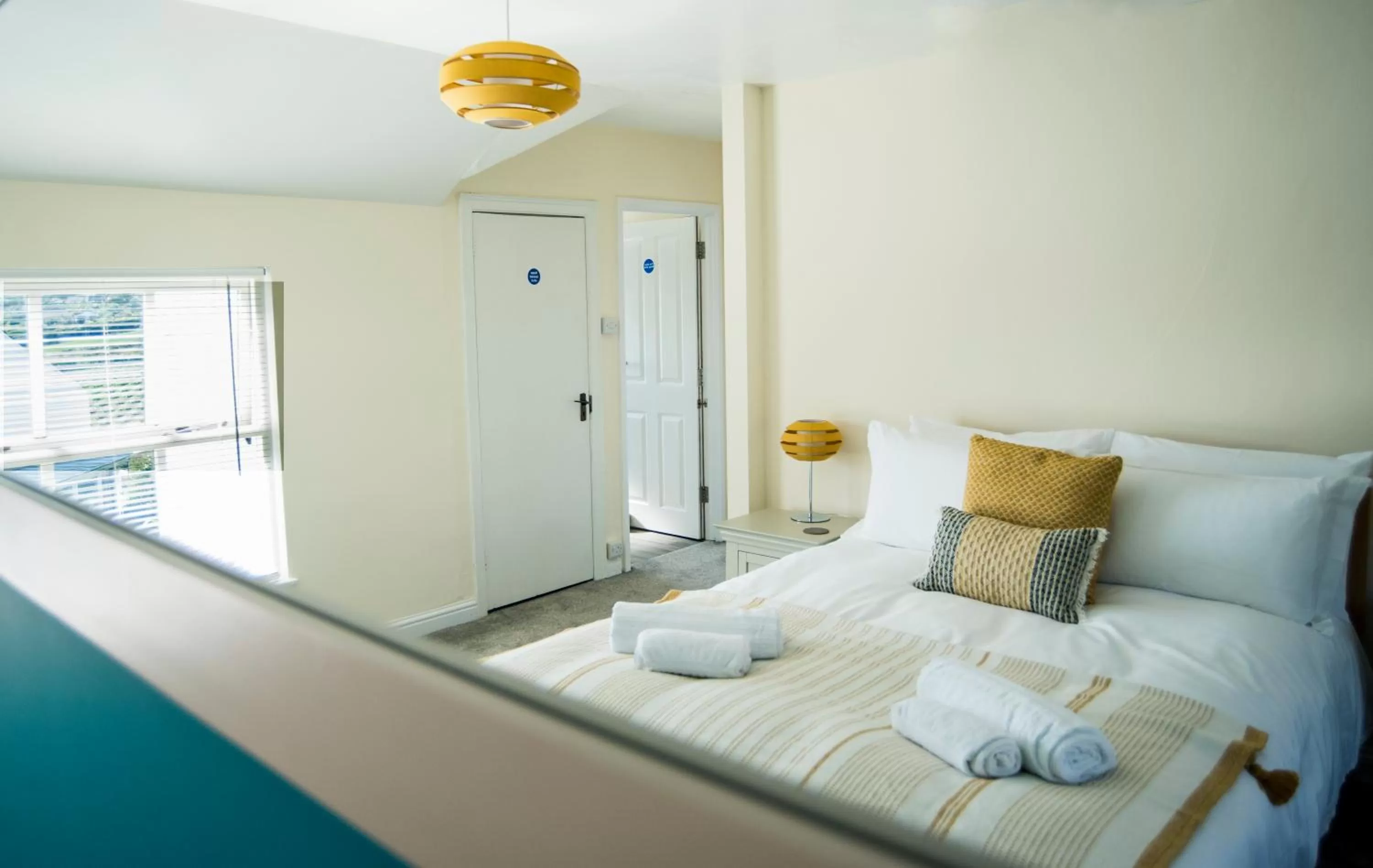 Bedroom, Bed in Victoria Inn