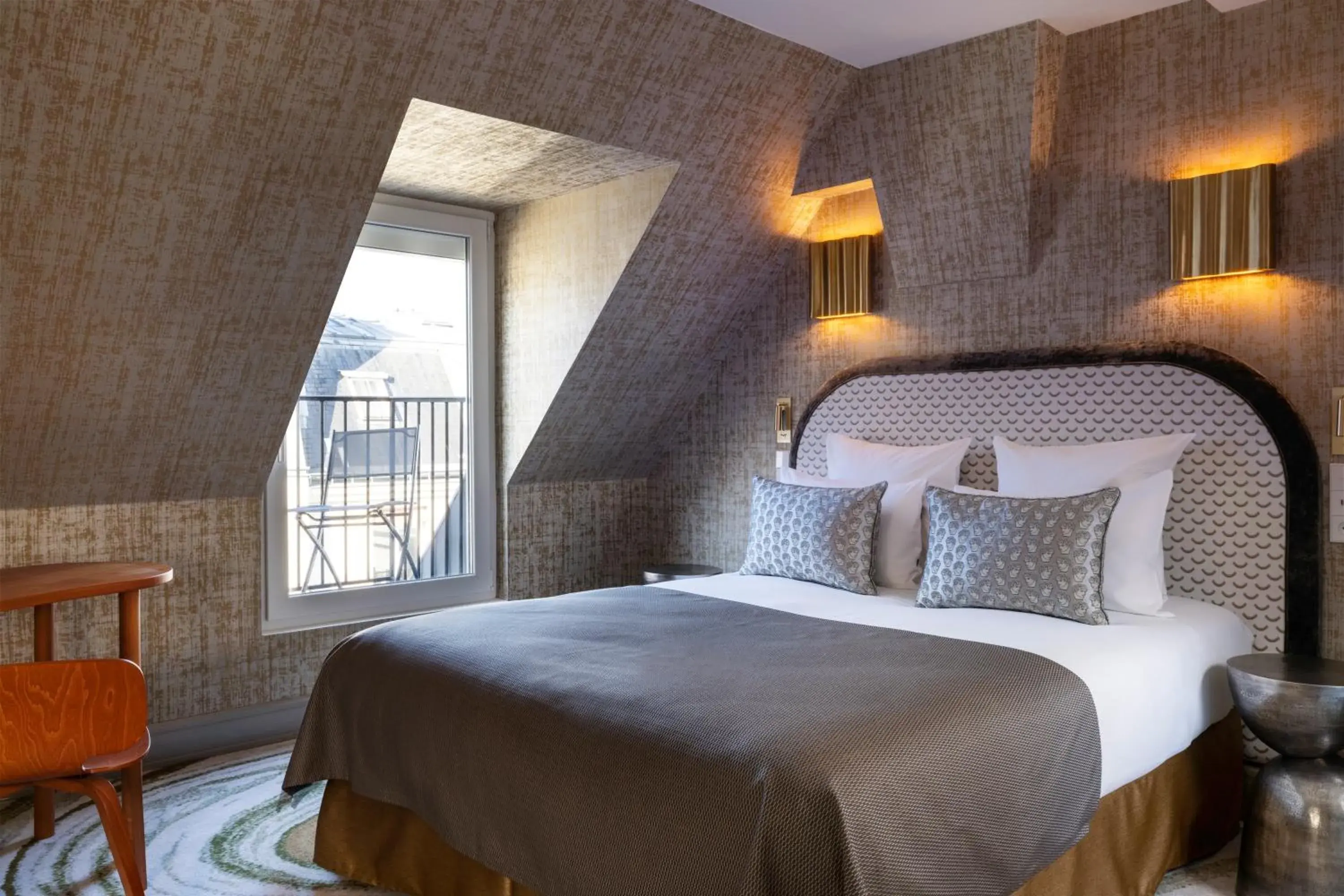 Bedroom, Bed in Hotel des Carmes by Malone