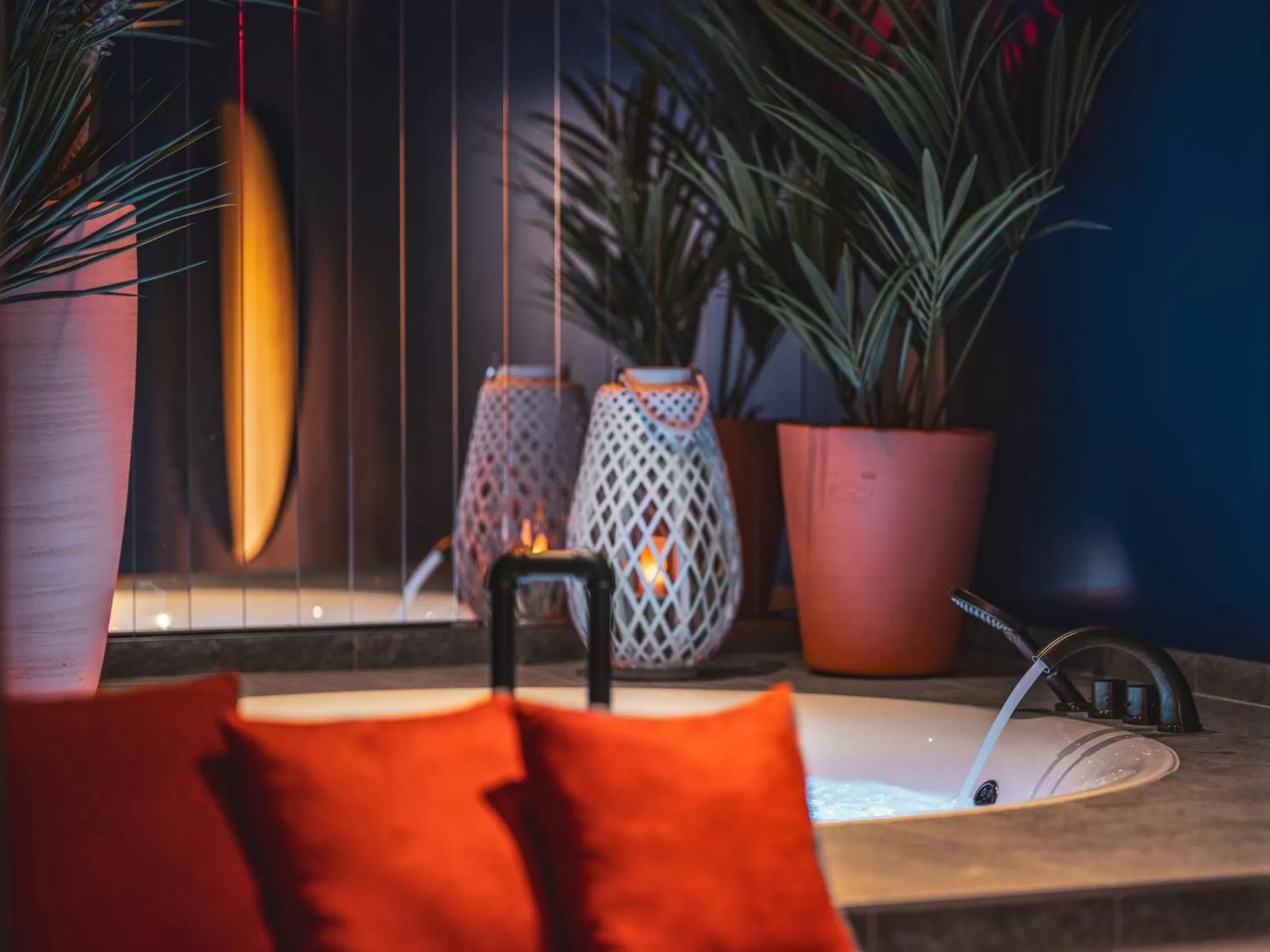 Hot Tub in Chouchou Hotel