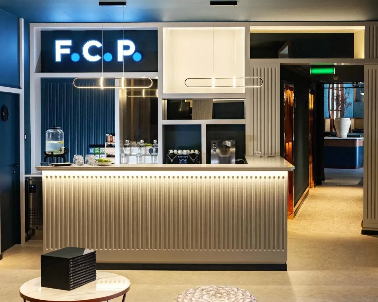 Lounge or bar in Axis Porto Club Aliados Lounge or bar in Axis Porto Club Aliados