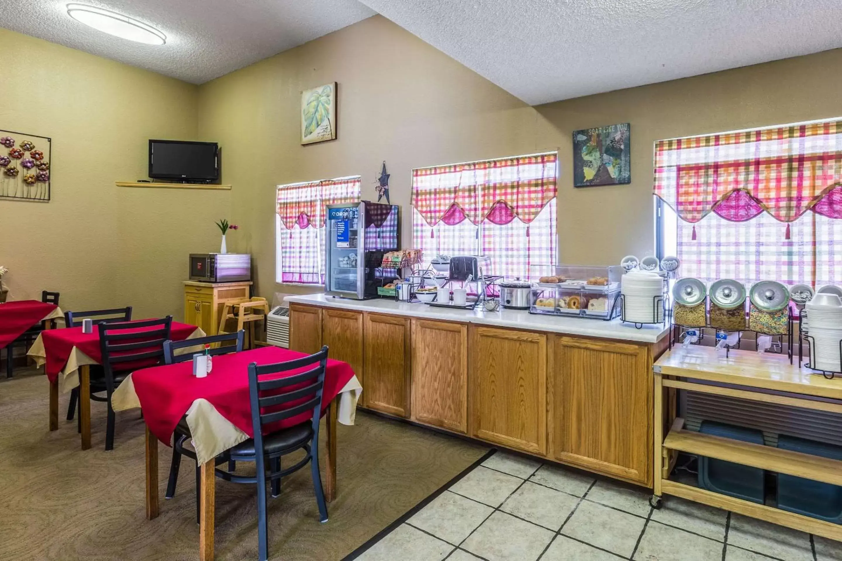 Restaurant/places to eat in Quality Inn Scottsbluff Restaurant/places to eat in Quality Inn Scottsbluff
